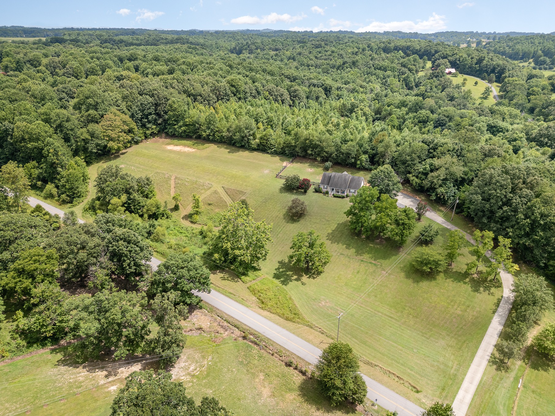 1024 Smith Thompson Rd