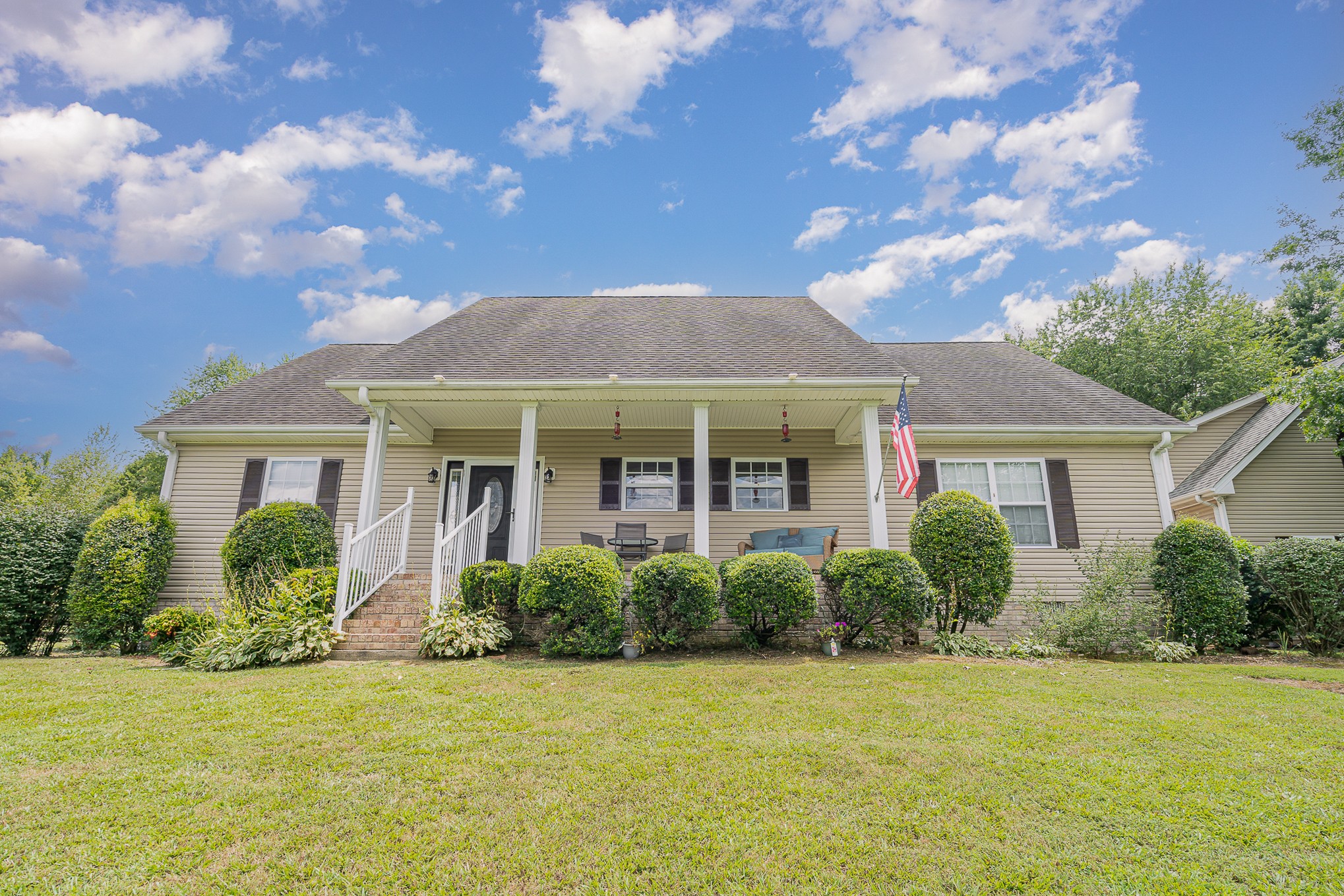1024 Smith Thompson Rd