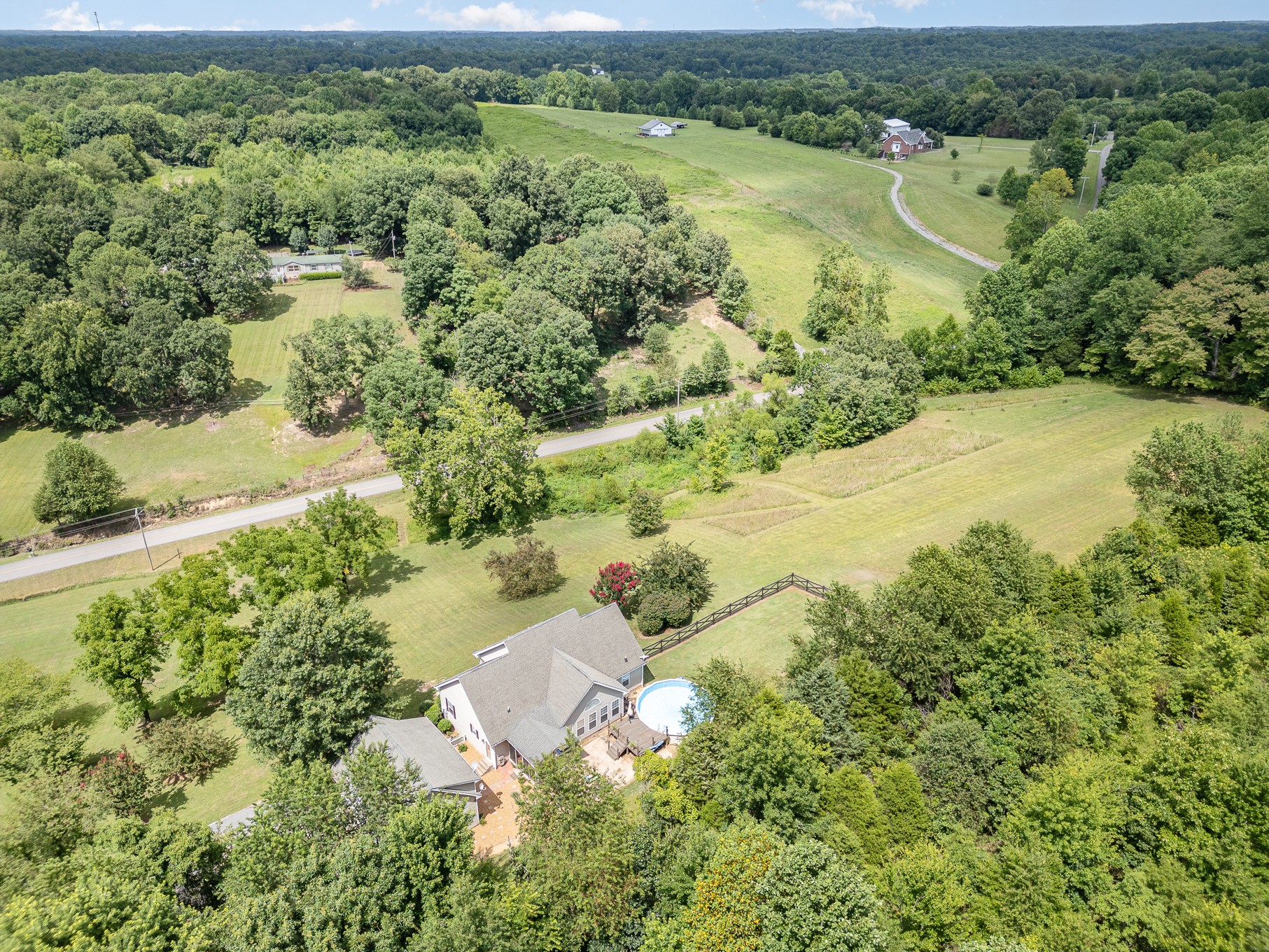 1024 Smith Thompson Rd