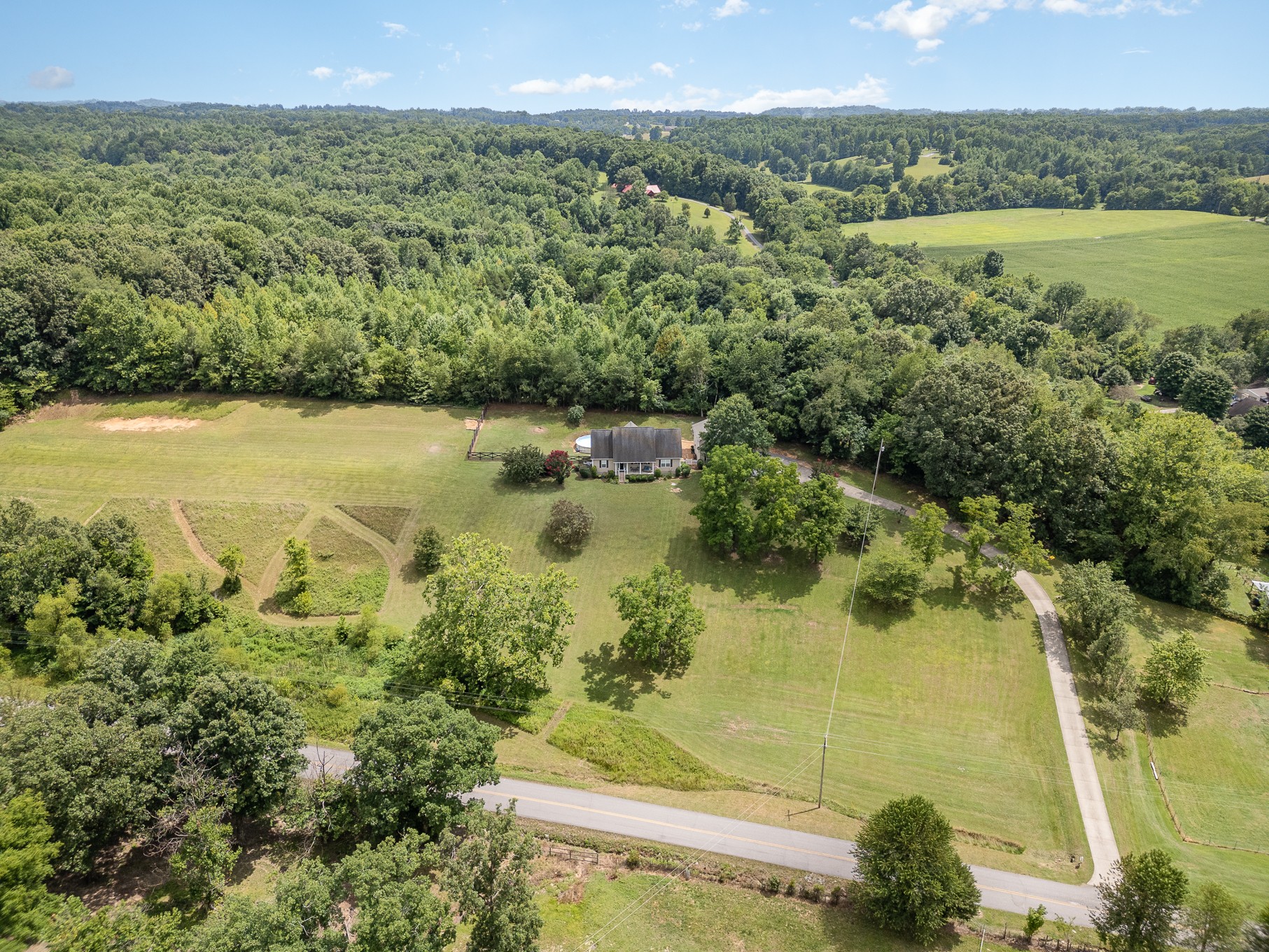 1024 Smith Thompson Rd