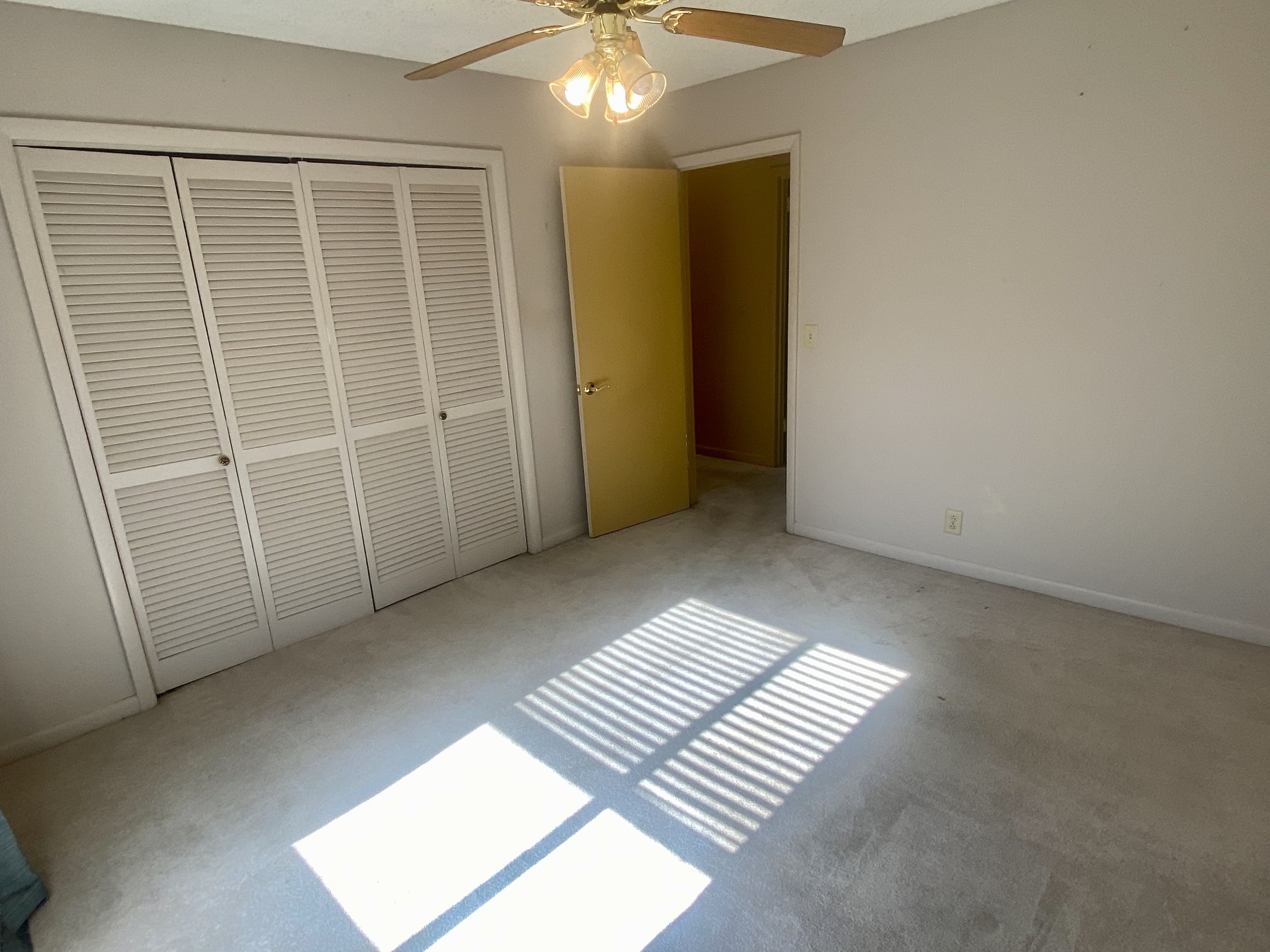 4835 Quail Hollow Dr