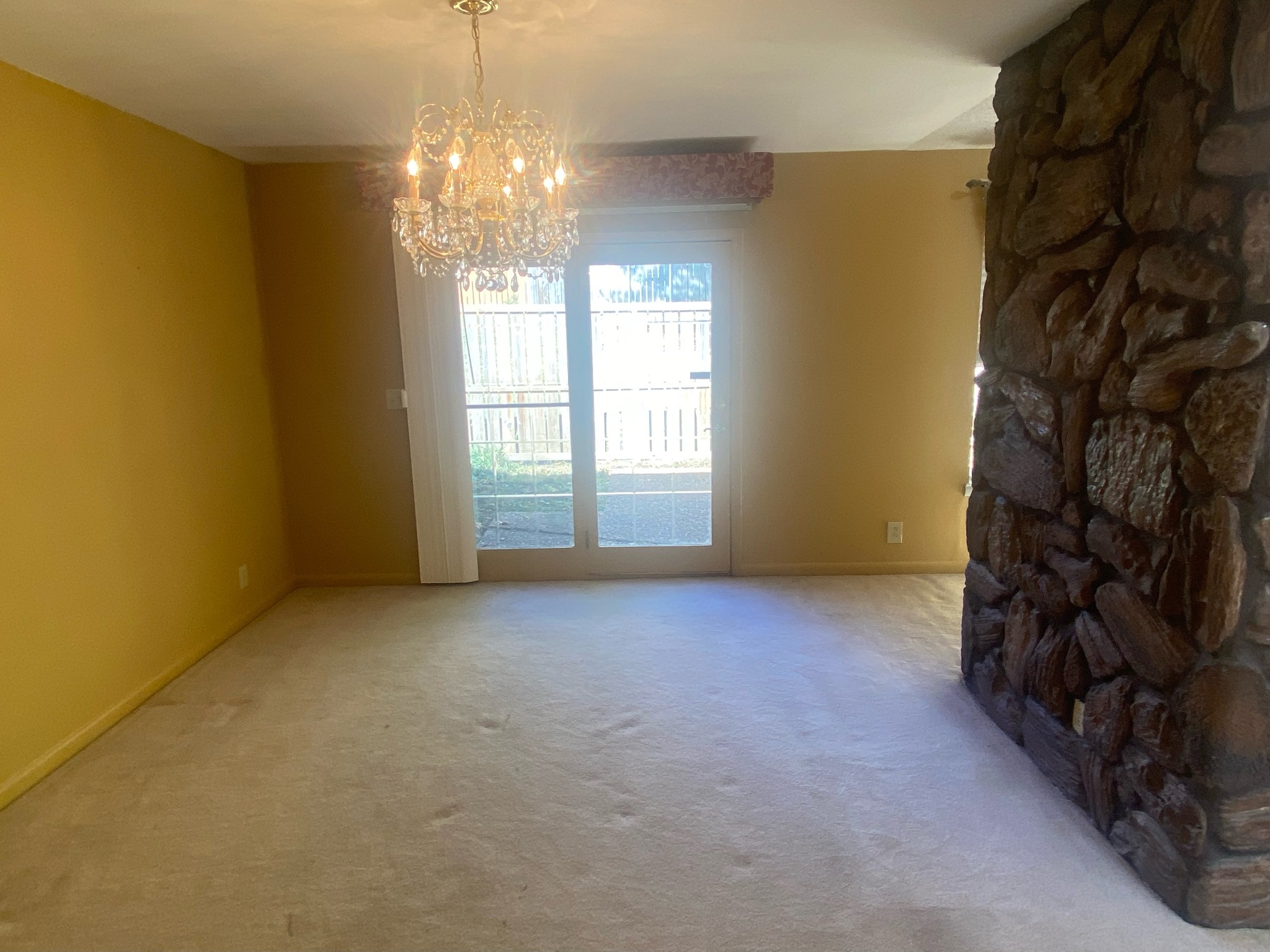 4835 Quail Hollow Dr