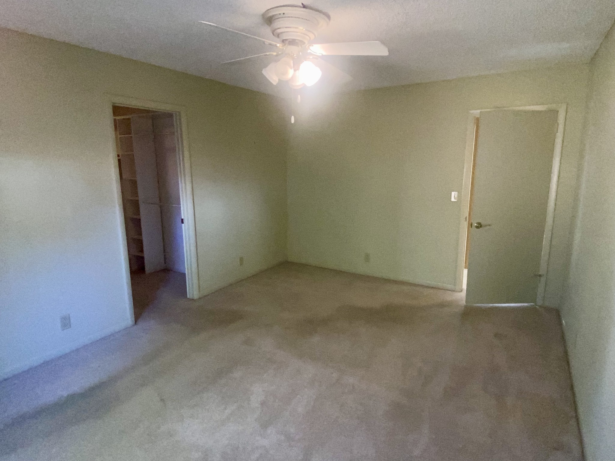 4835 Quail Hollow Dr