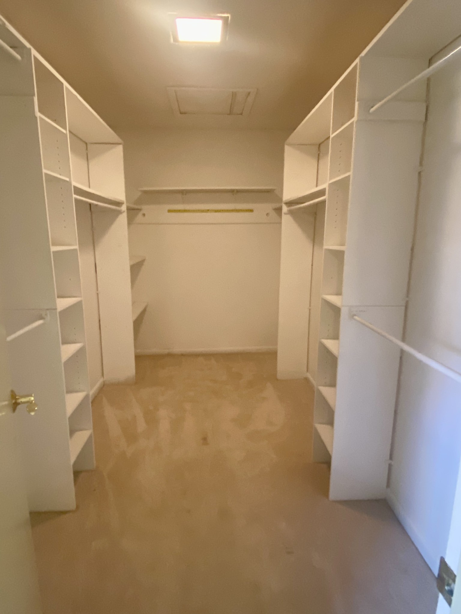 4835 Quail Hollow Dr