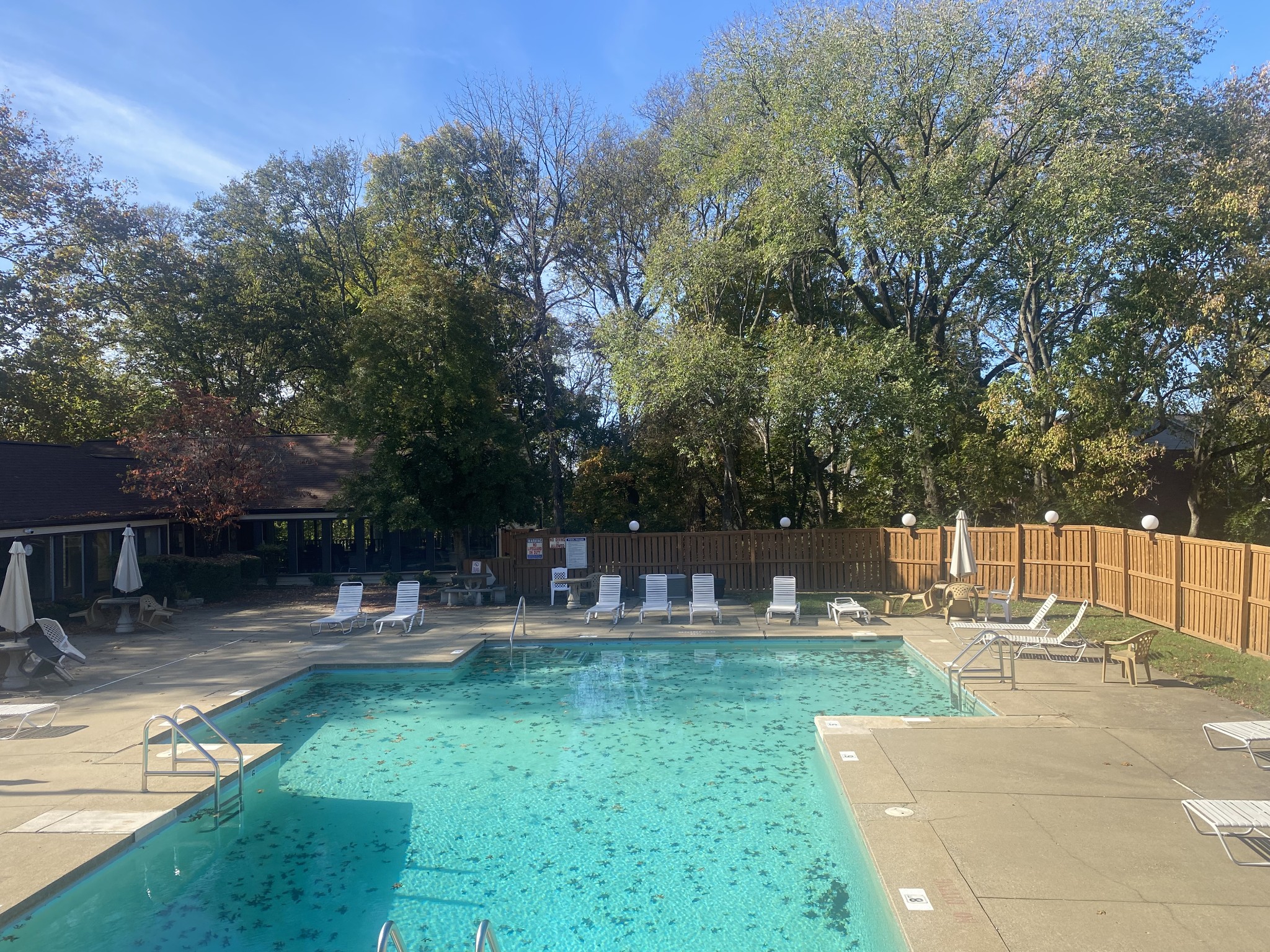 4835 Quail Hollow Dr