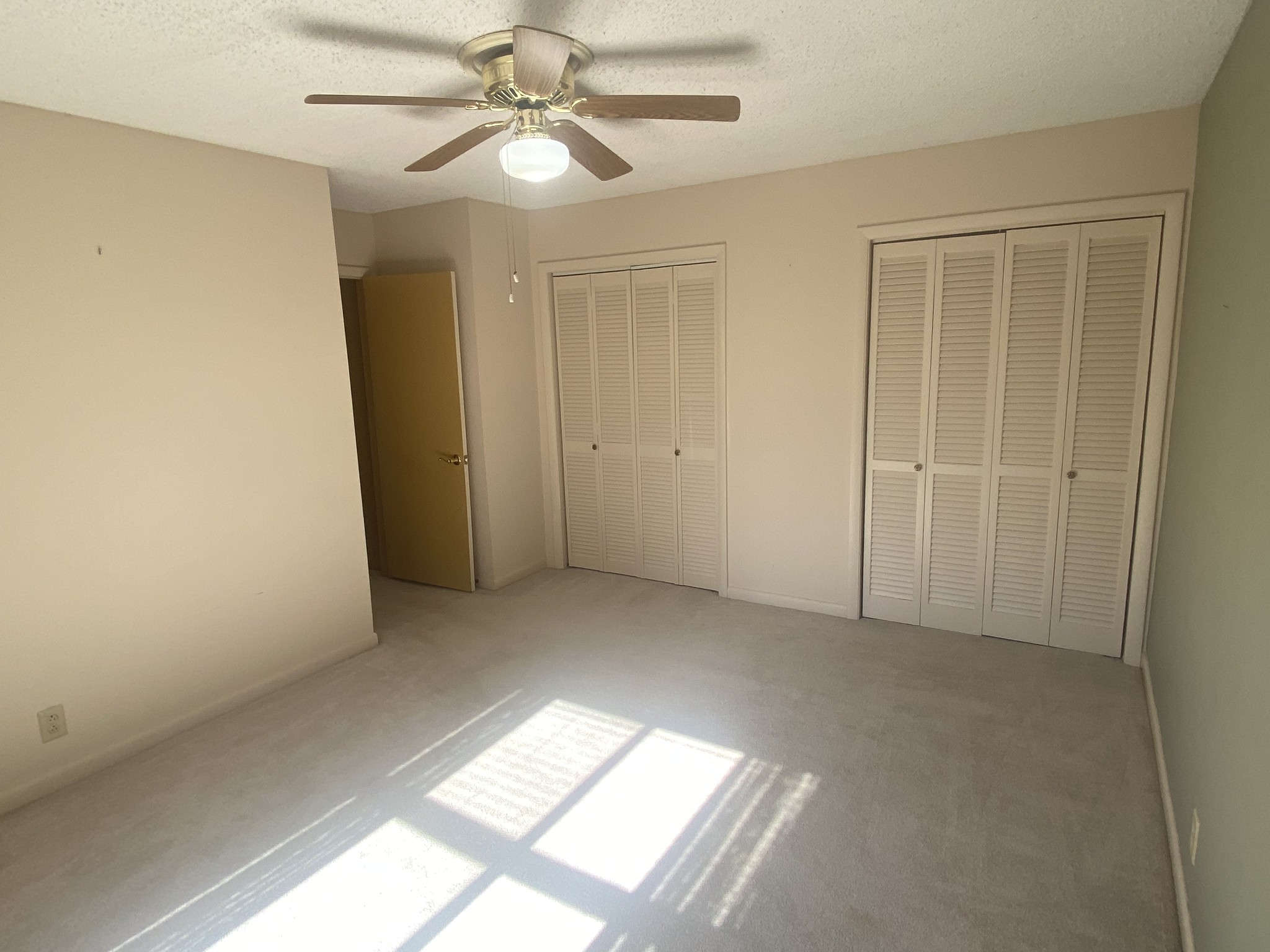 4835 Quail Hollow Dr