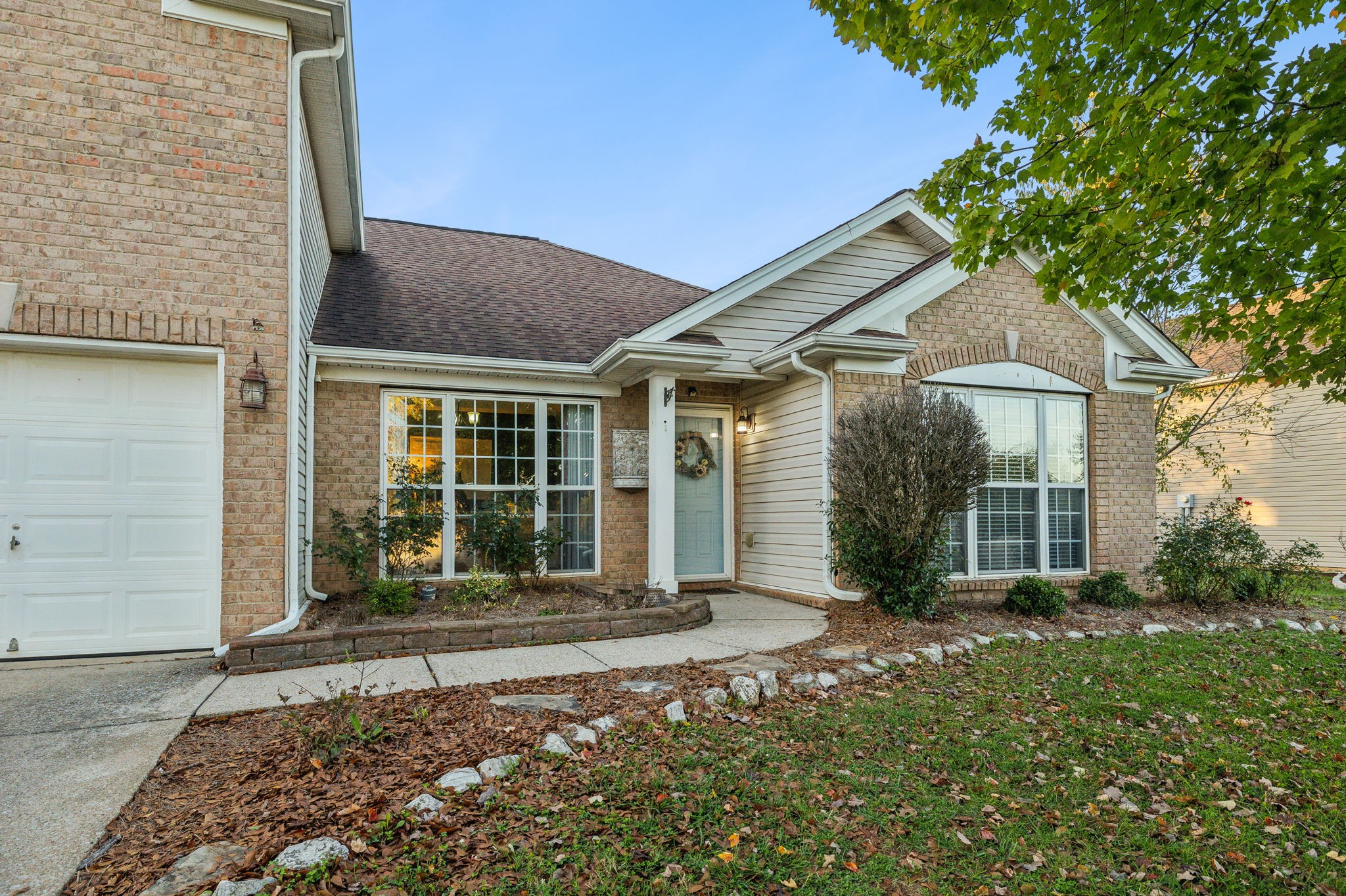 3329 Monoco Dr