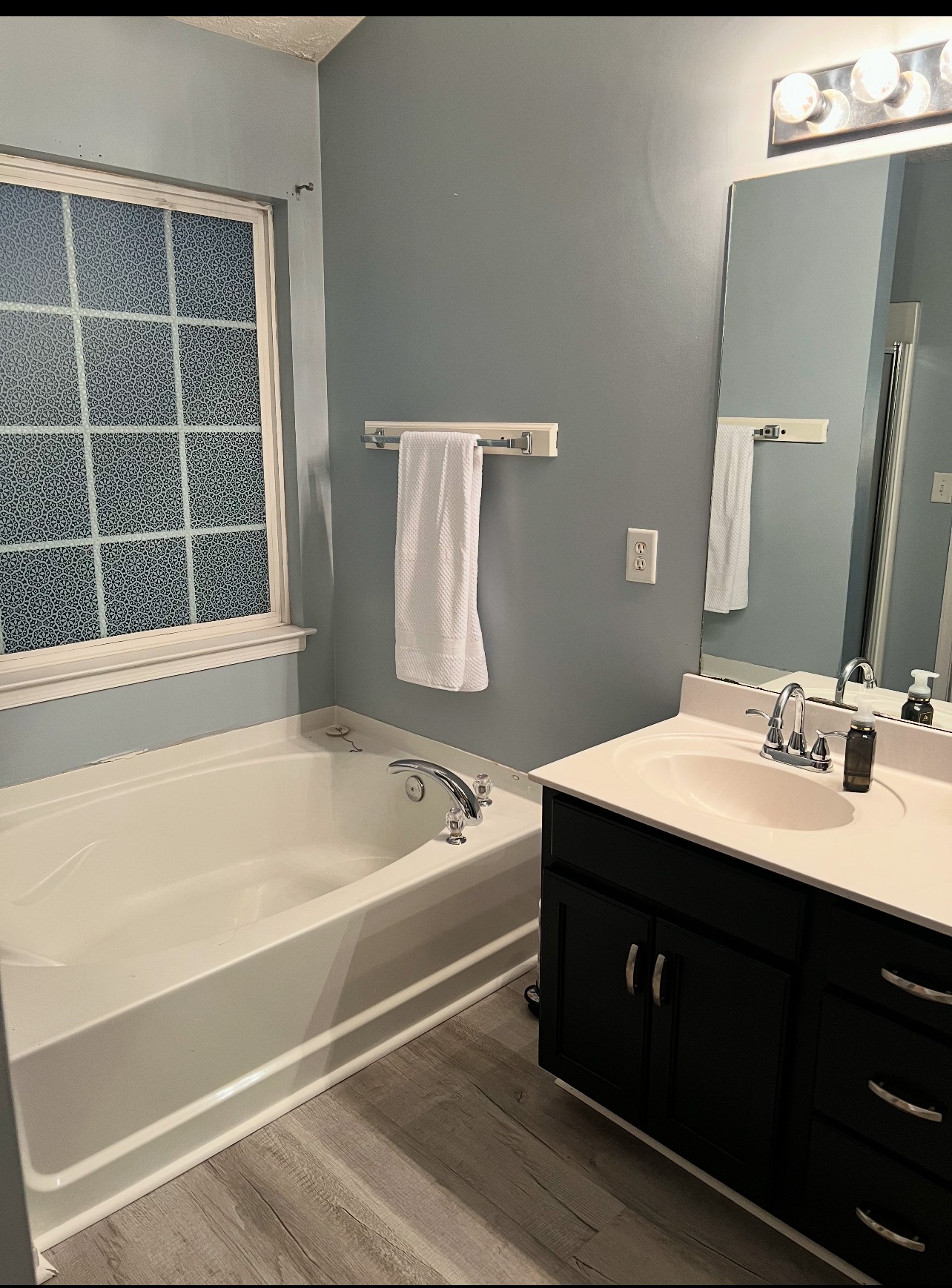 3329 Monoco Dr