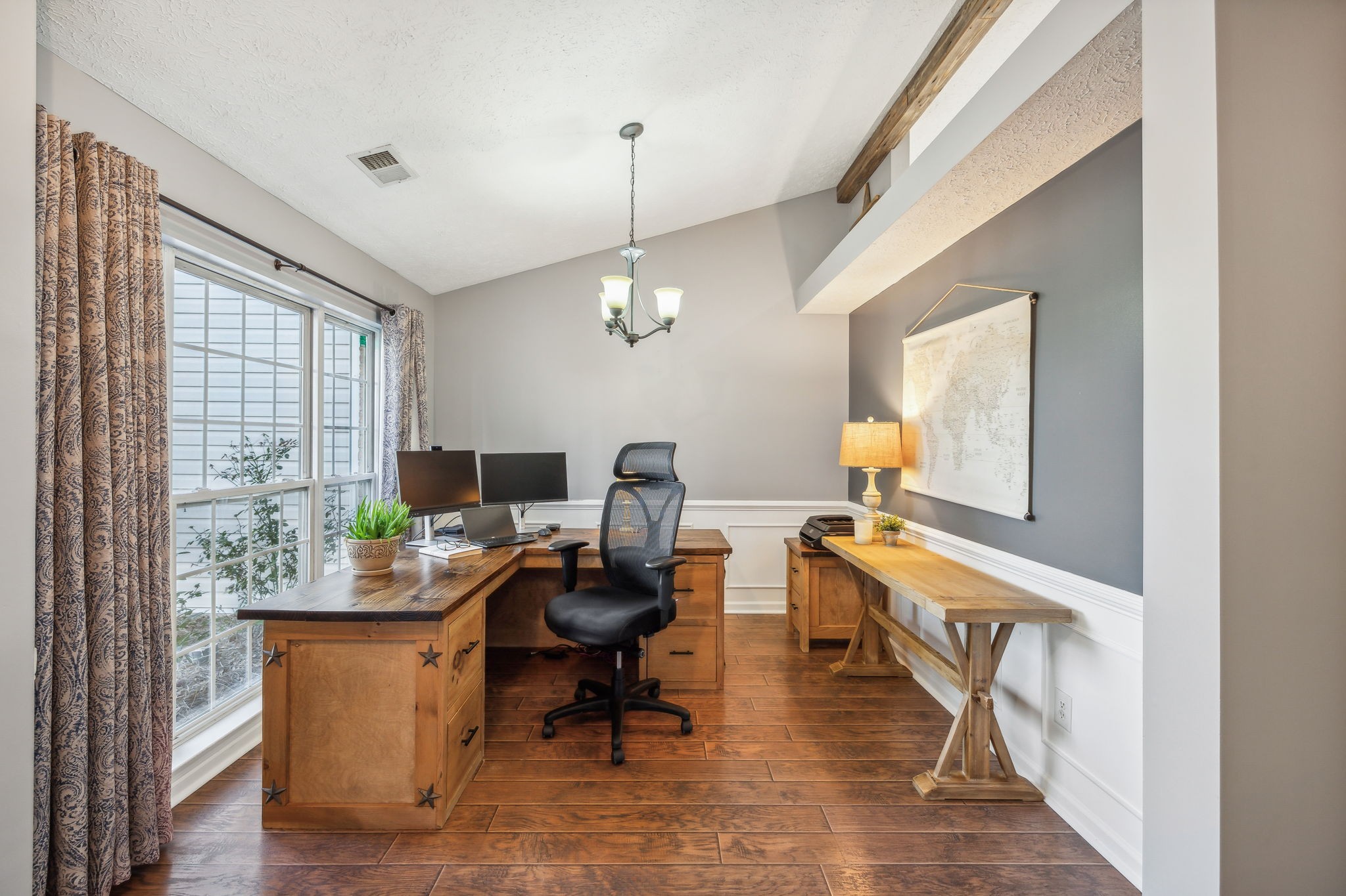 3329 Monoco Dr