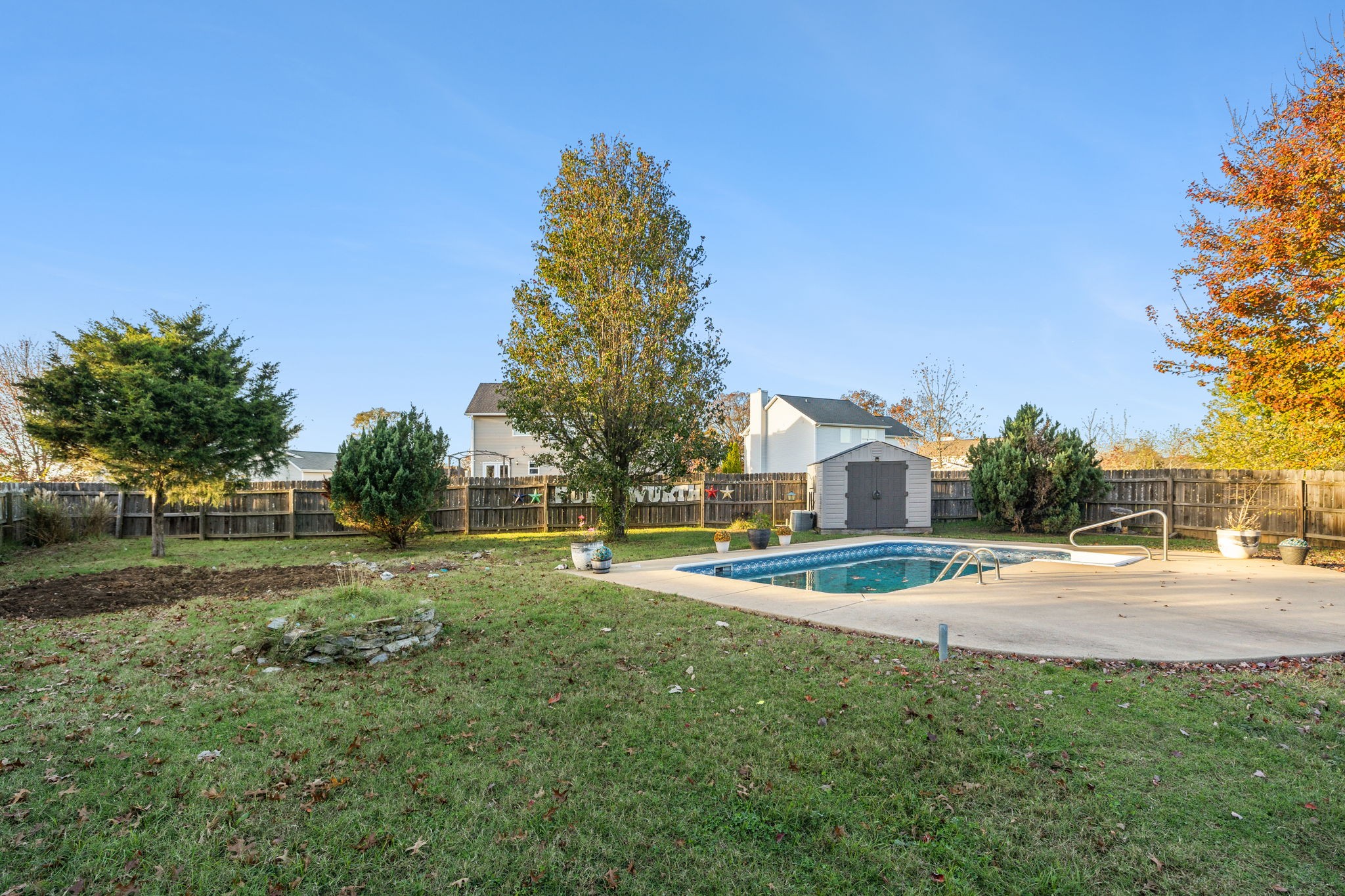 3329 Monoco Dr
