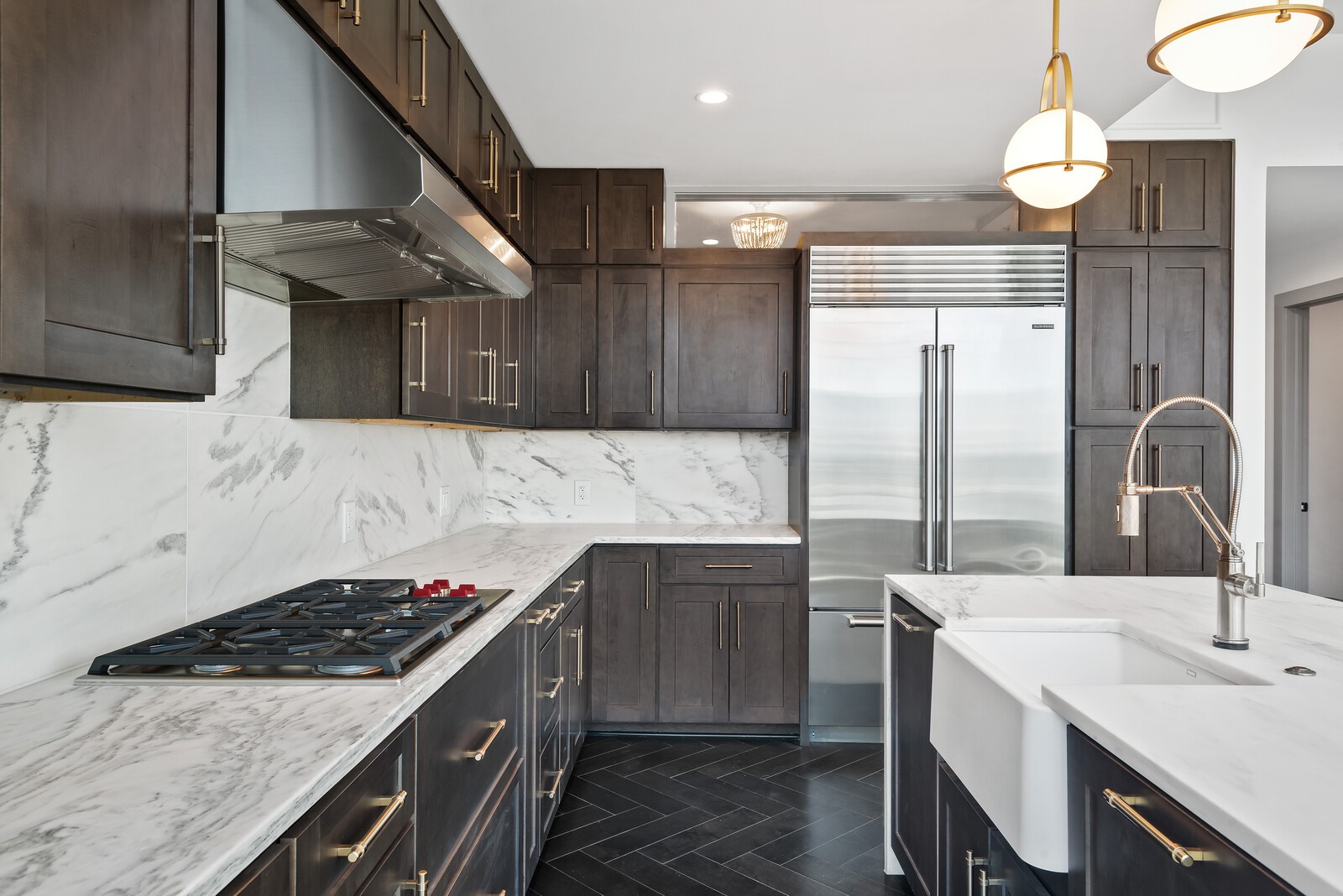 1616 West End Ave Unit: 2704