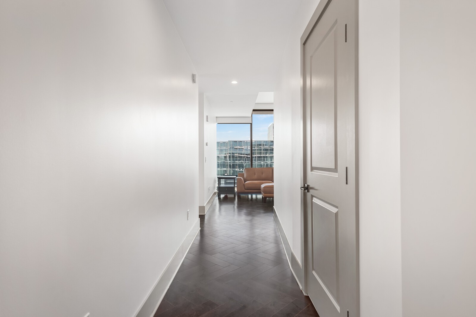 1616 West End Ave Unit: 2704