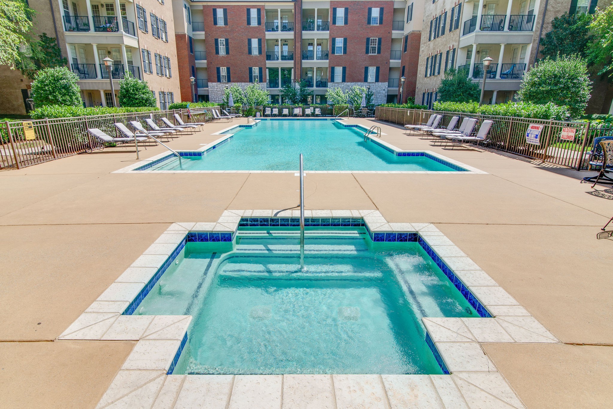 309 Seven Springs Way Unit: 405