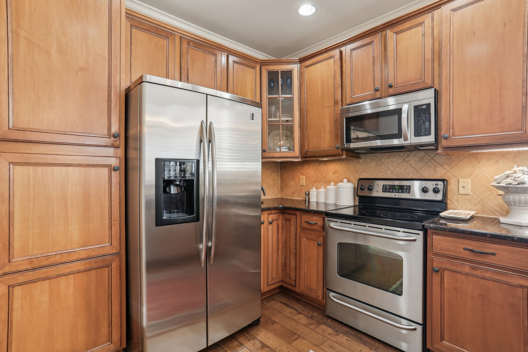 309 Seven Springs Way Unit: 405