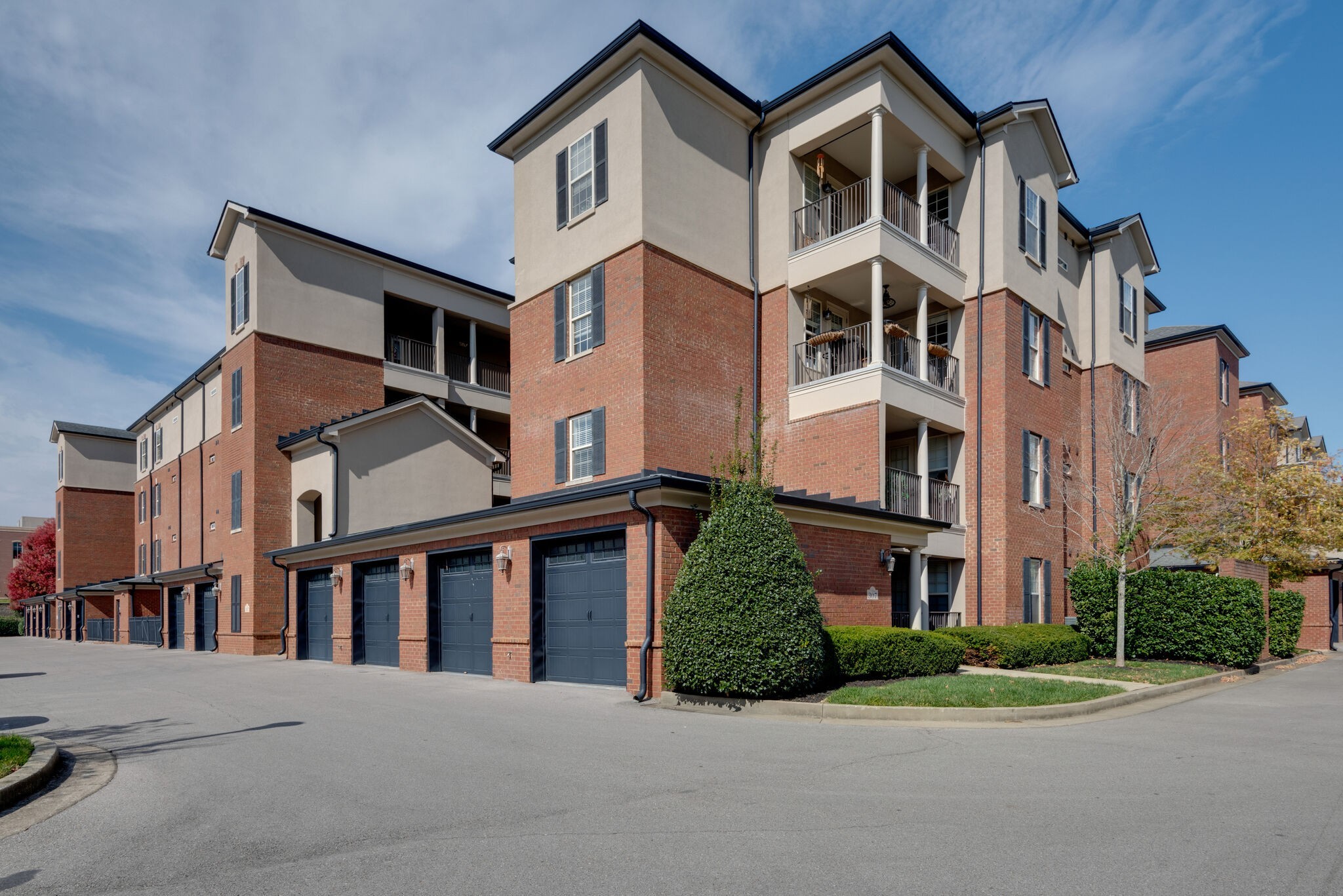 309 Seven Springs Way Unit: 405