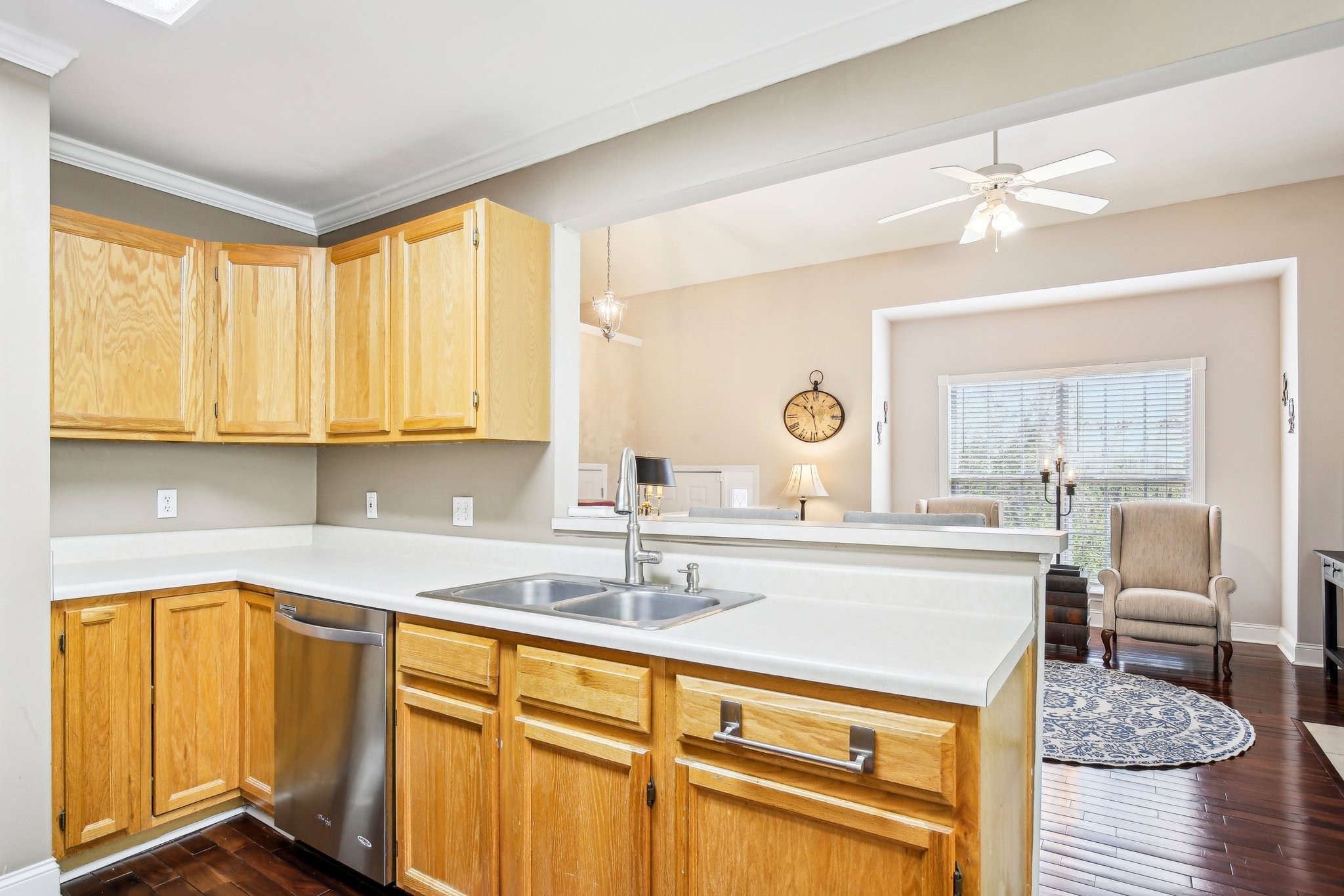 520 Huntington Ridge Dr