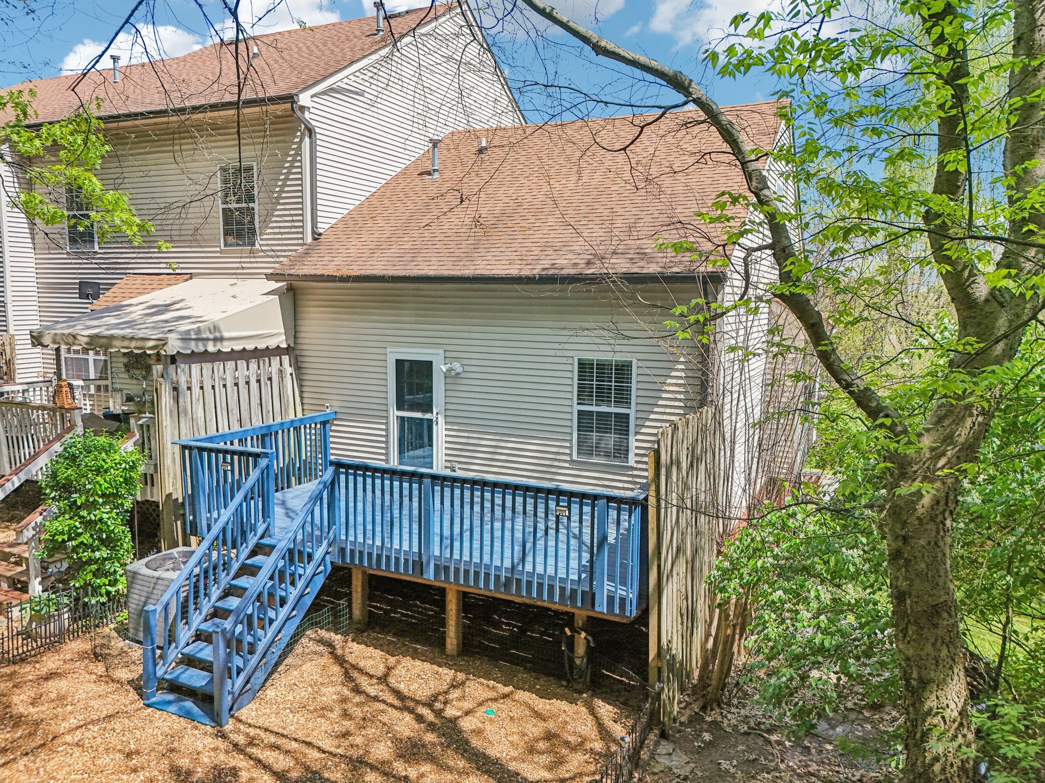 520 Huntington Ridge Dr