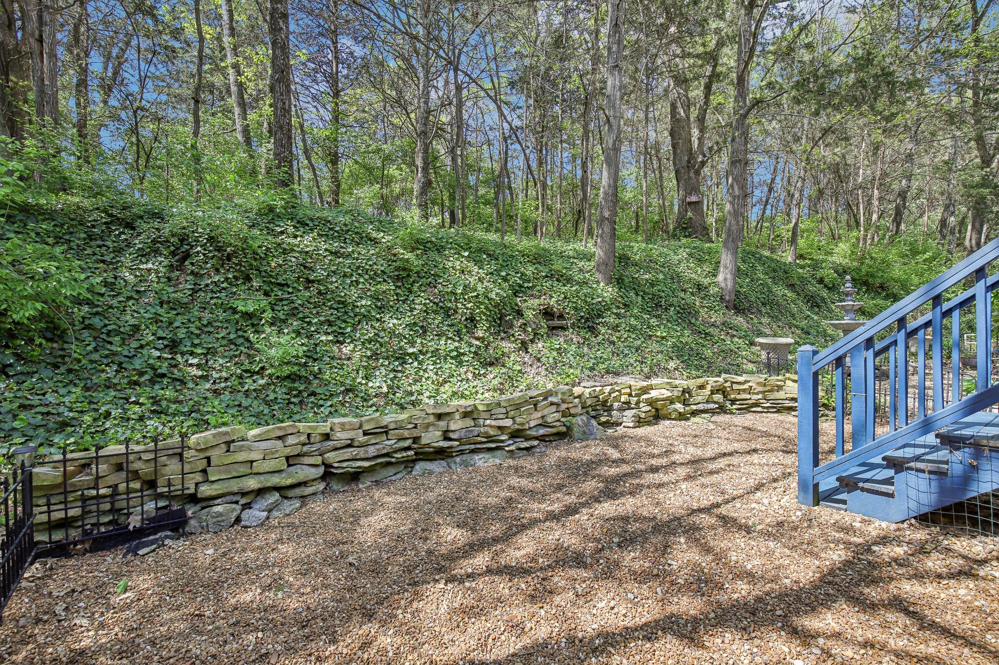 520 Huntington Ridge Dr