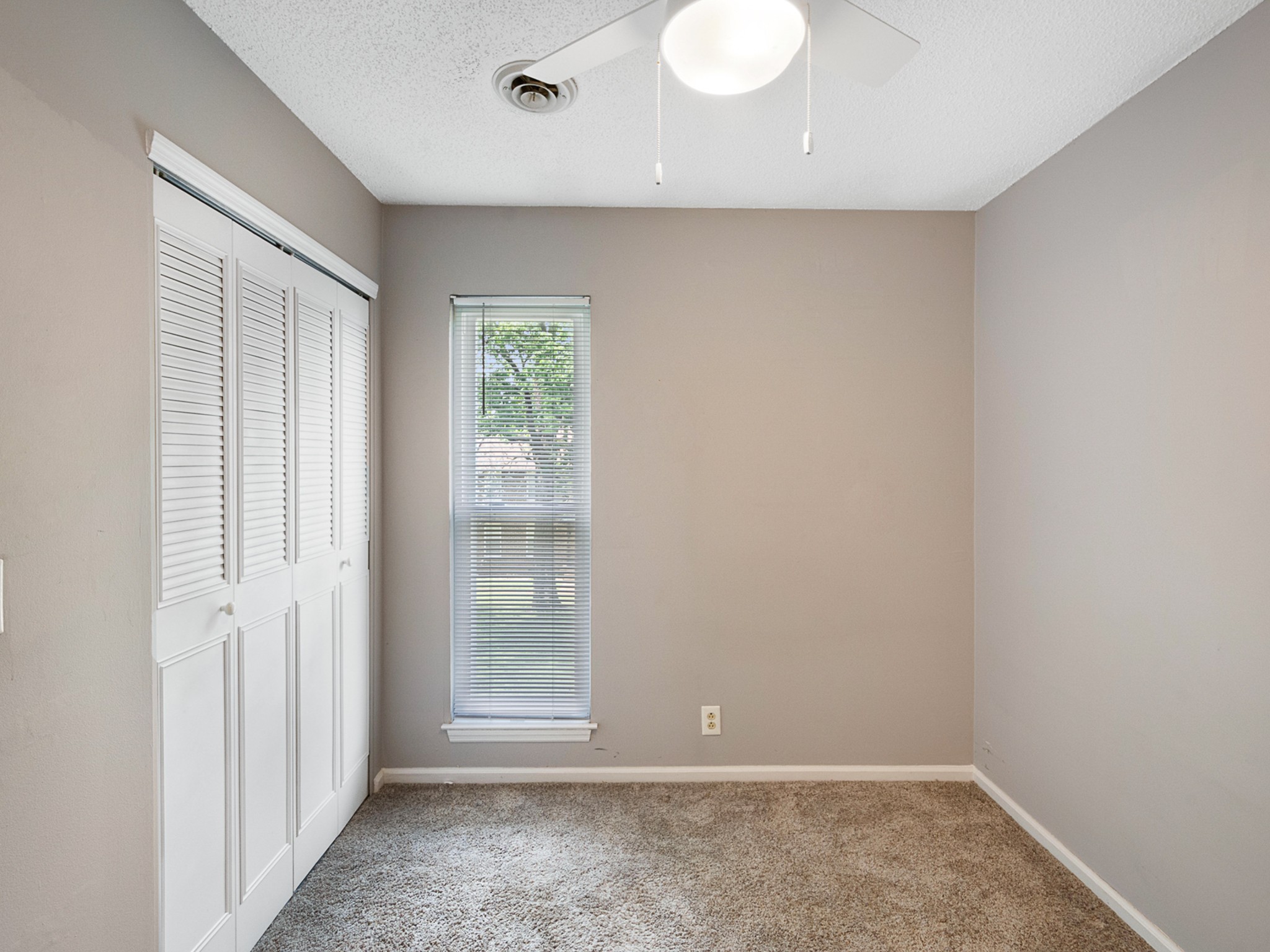 443 Huntington Ridge Dr