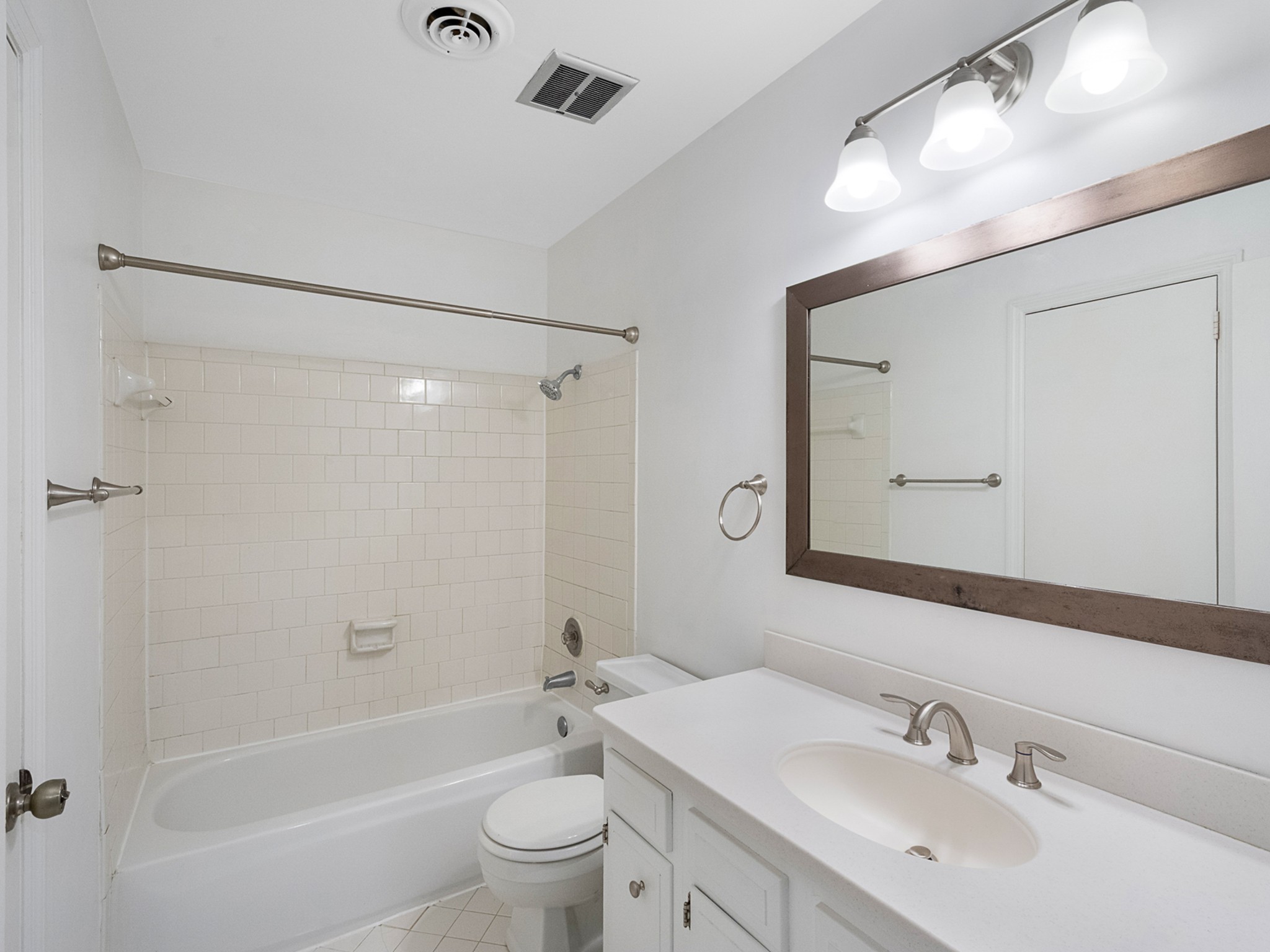 443 Huntington Ridge Dr