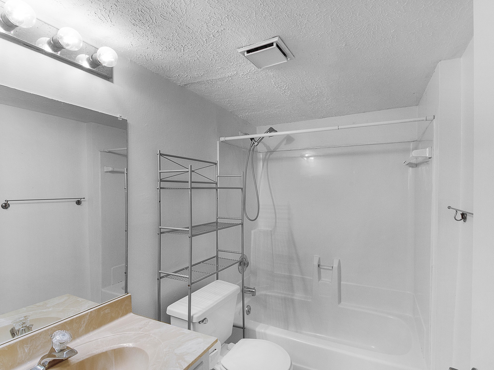 5324 Edmondson Pike Unit: 2