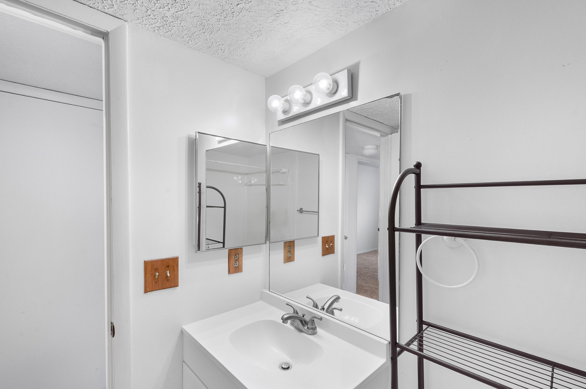 5324 Edmondson Pike Unit: 2