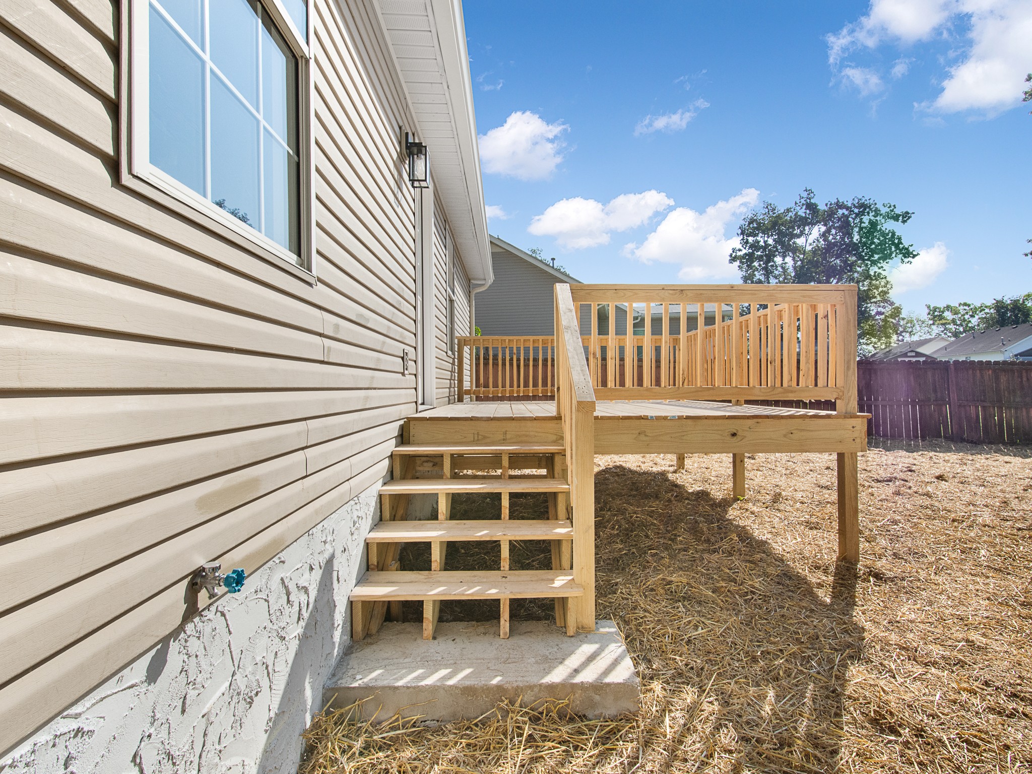 1412 Saint Edmonds Ct