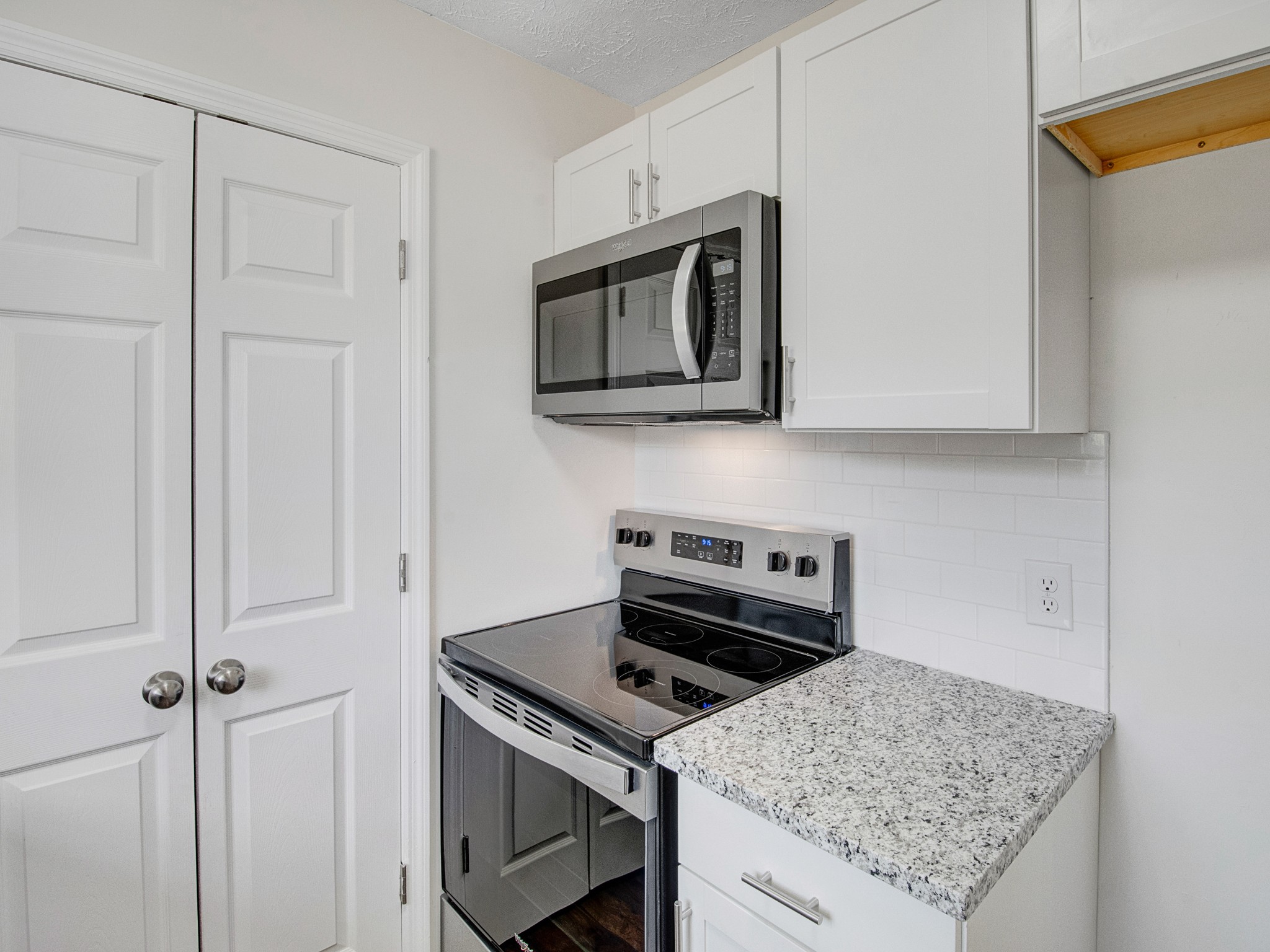 1412 Saint Edmonds Ct