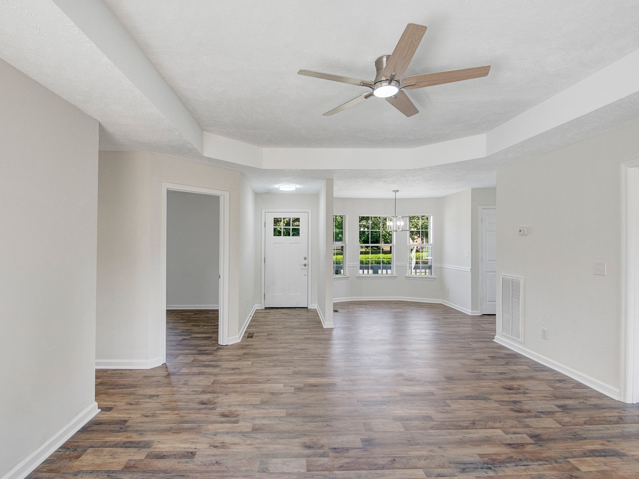 1412 Saint Edmonds Ct