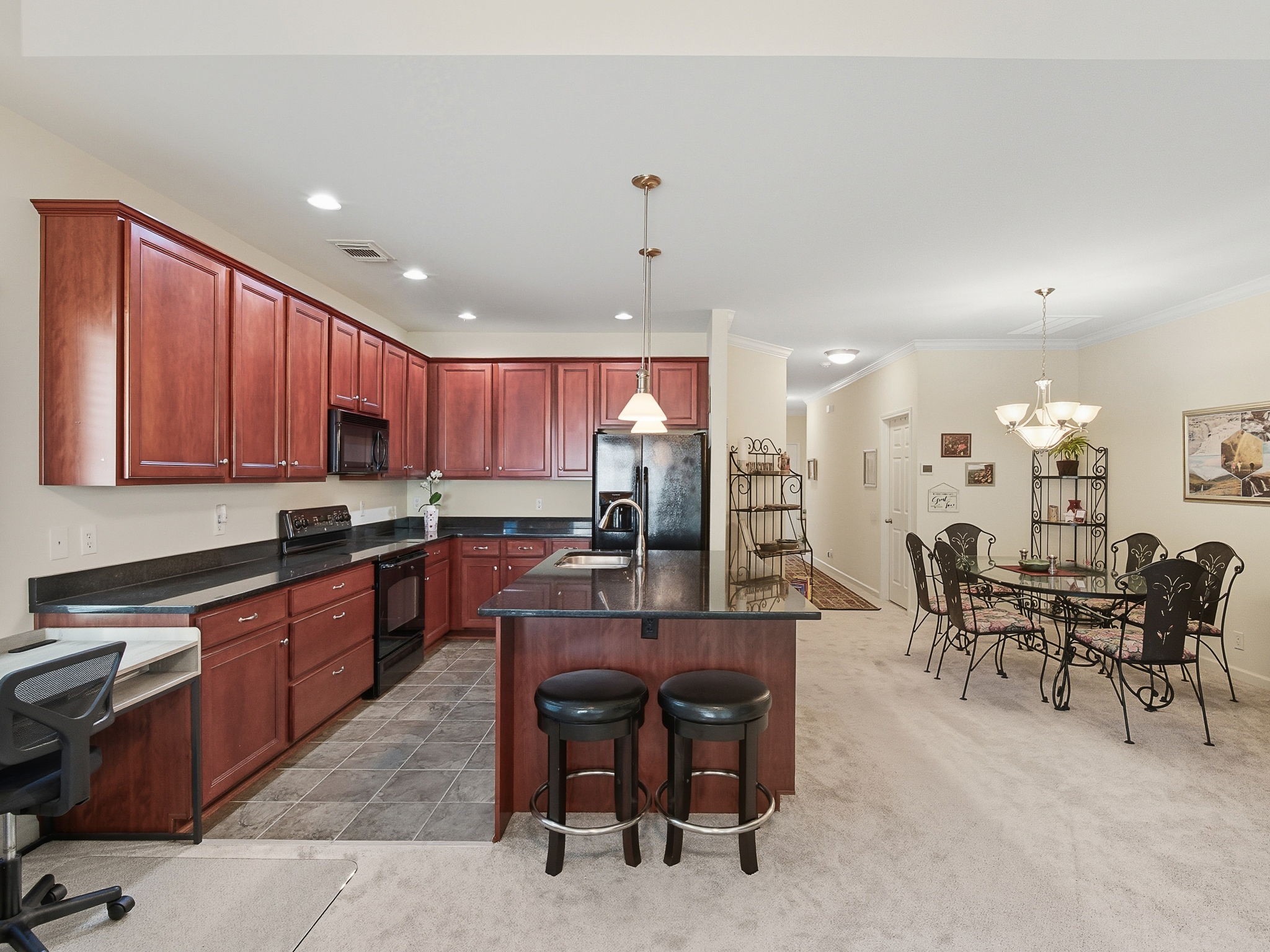 836 Barrington Place Dr