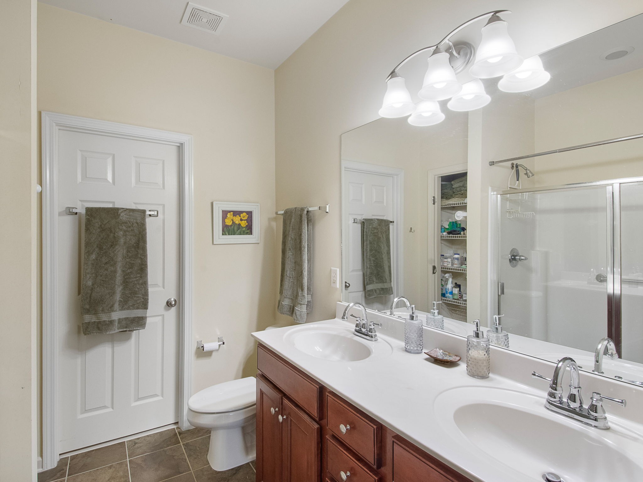 836 Barrington Place Dr