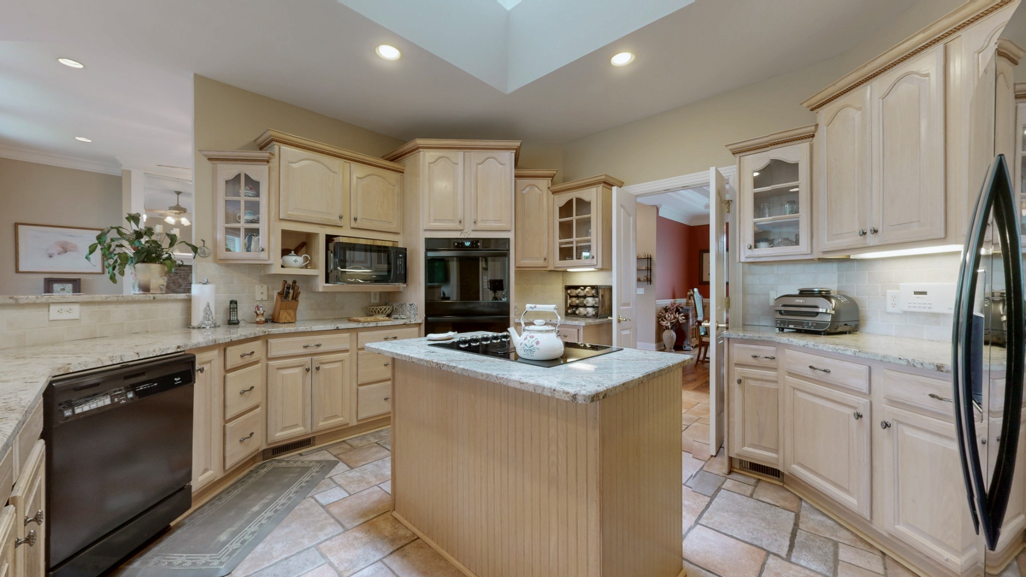 2019 Arlington Rd