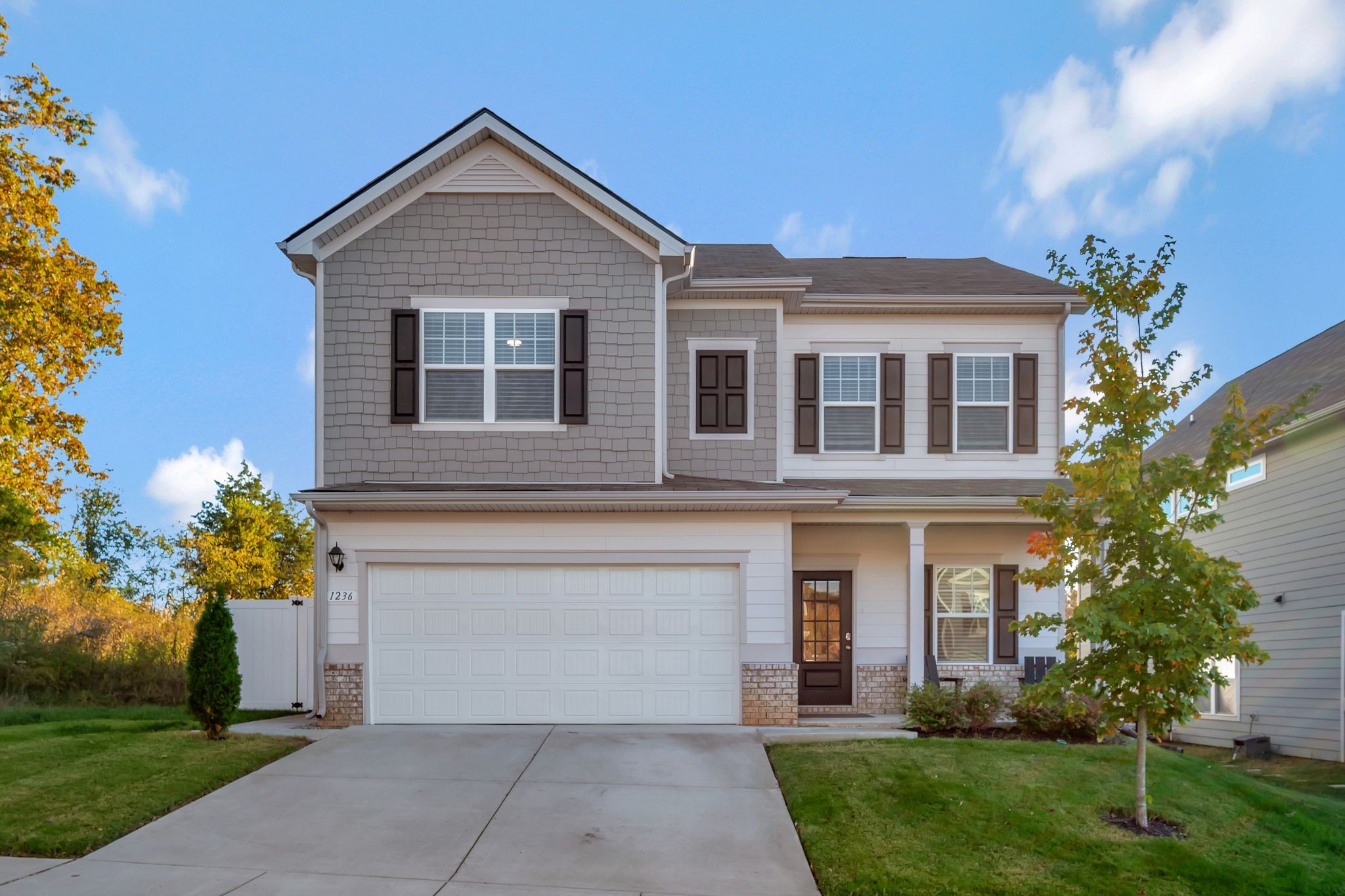 1236 Arroyo Dr