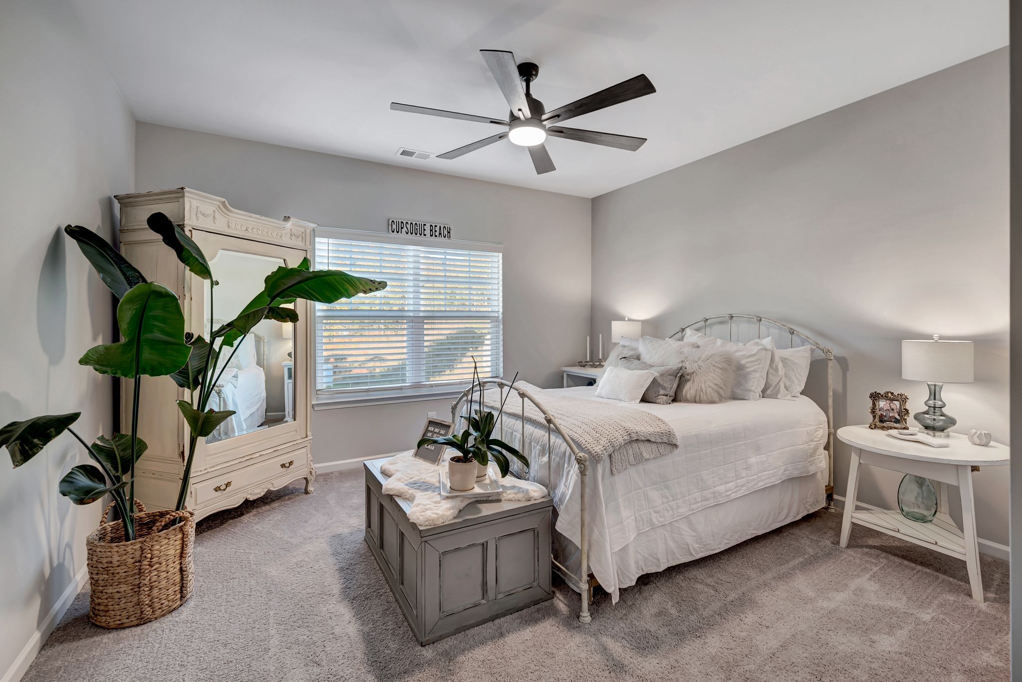 1236 Arroyo Dr