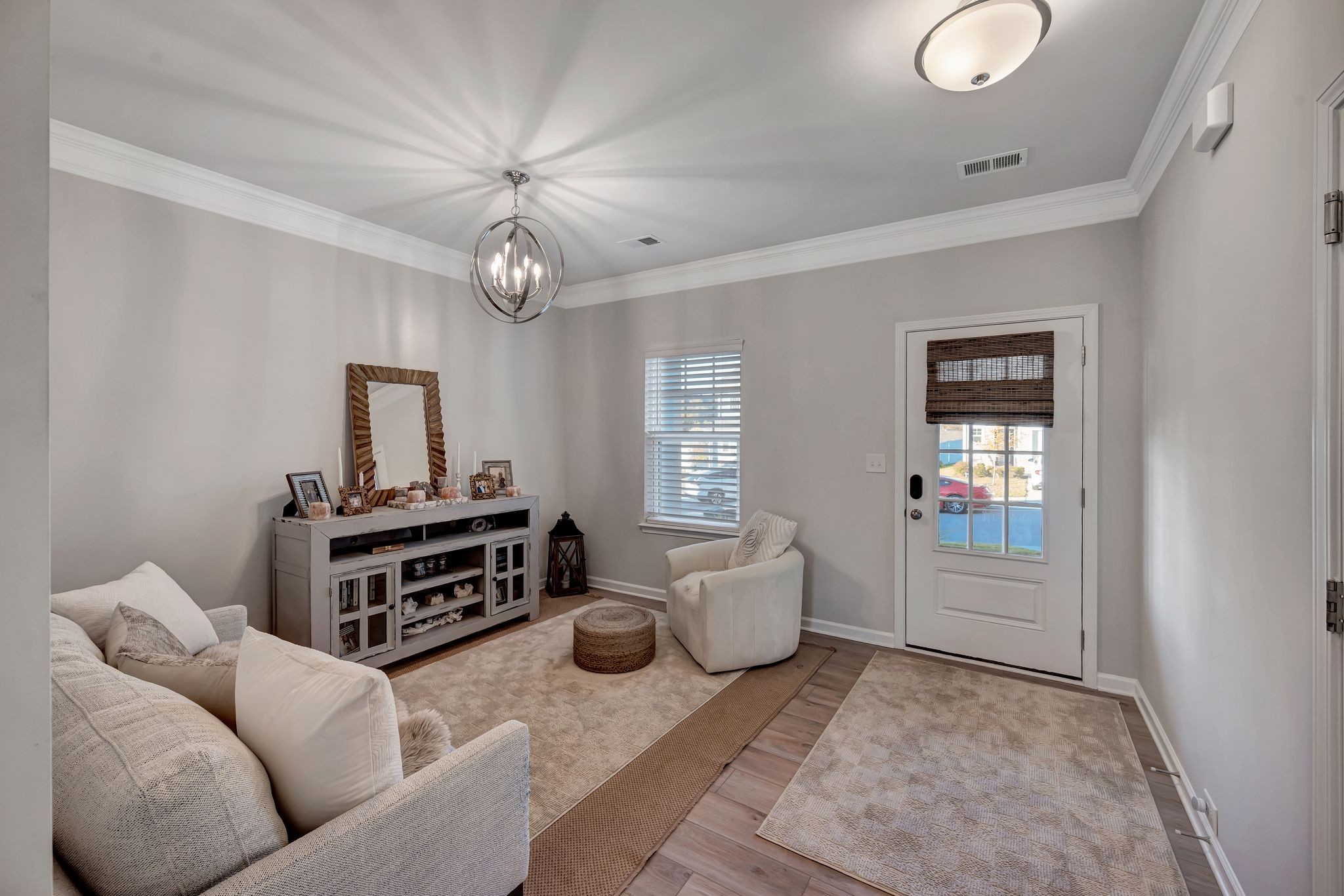 1236 Arroyo Dr