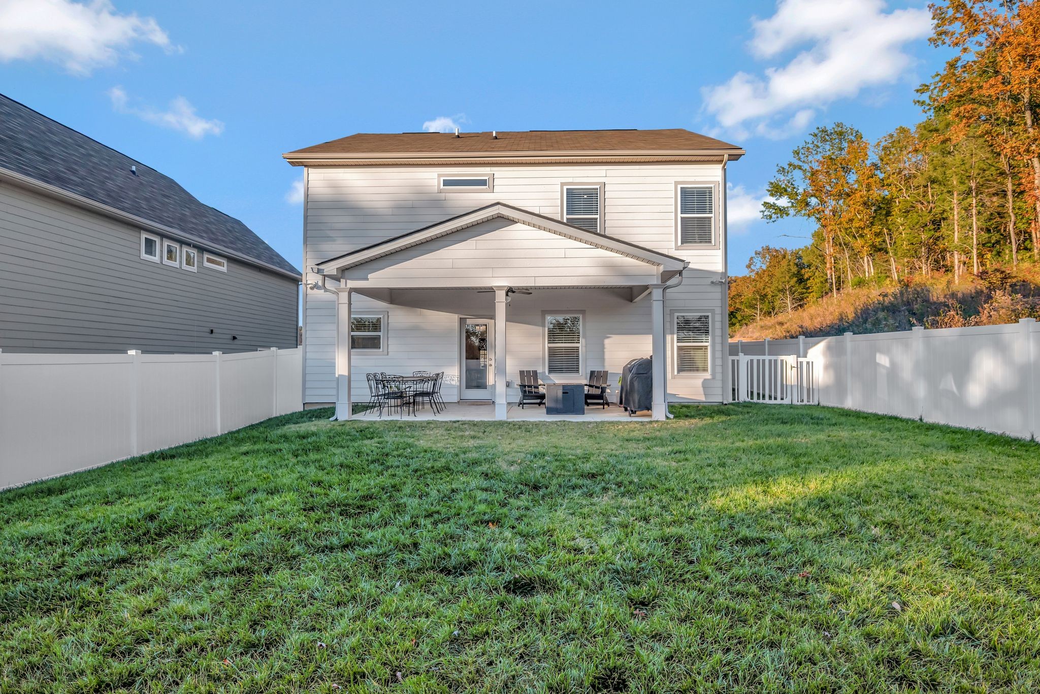 1236 Arroyo Dr
