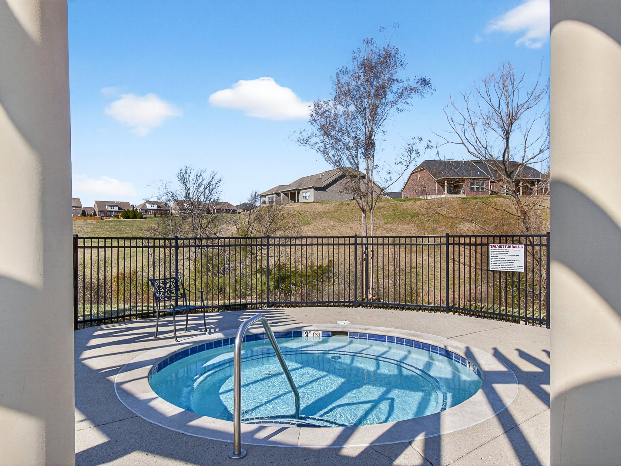 1560 Cedarbrooke Ln