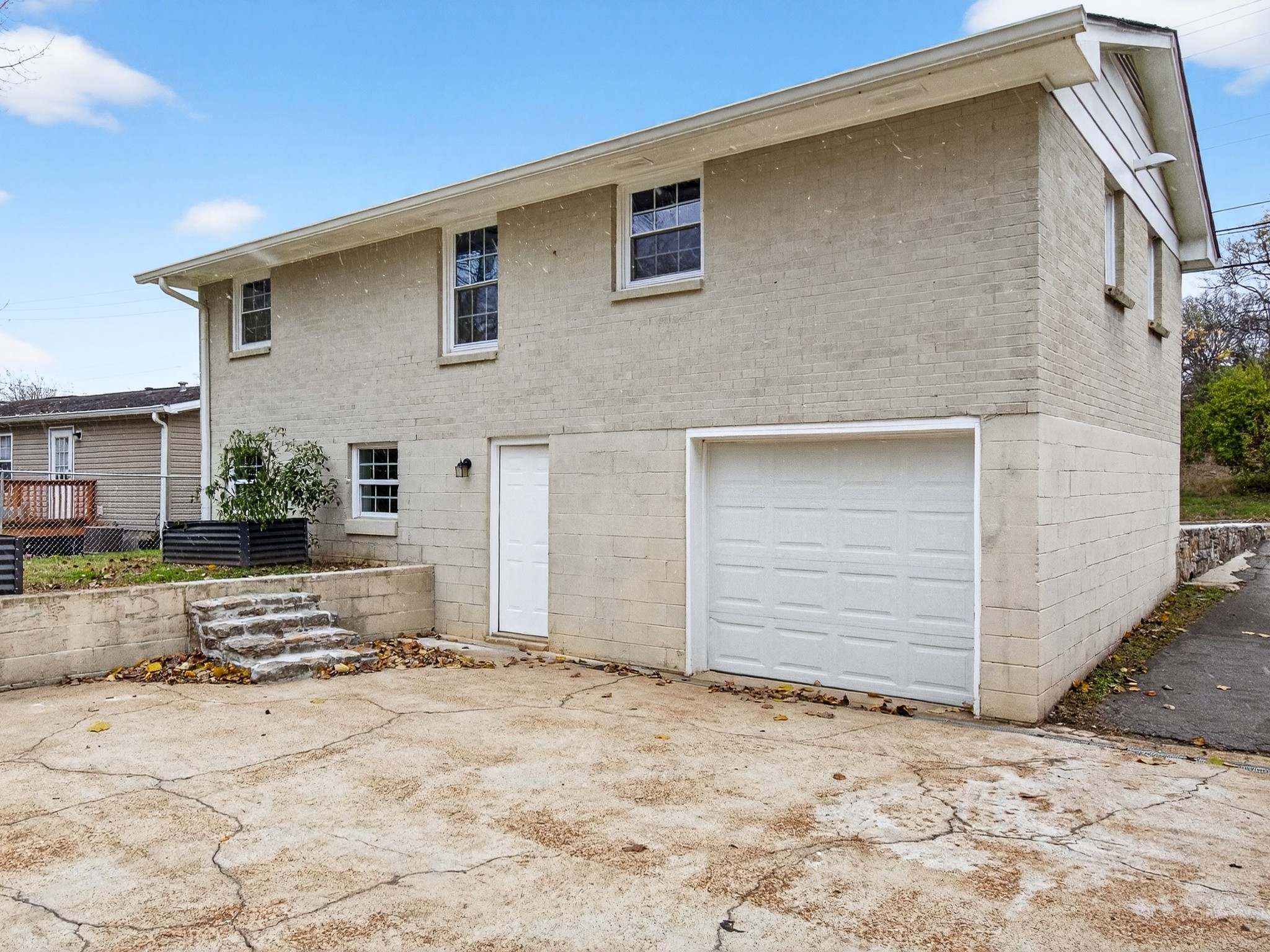 2509 Old Matthews Rd