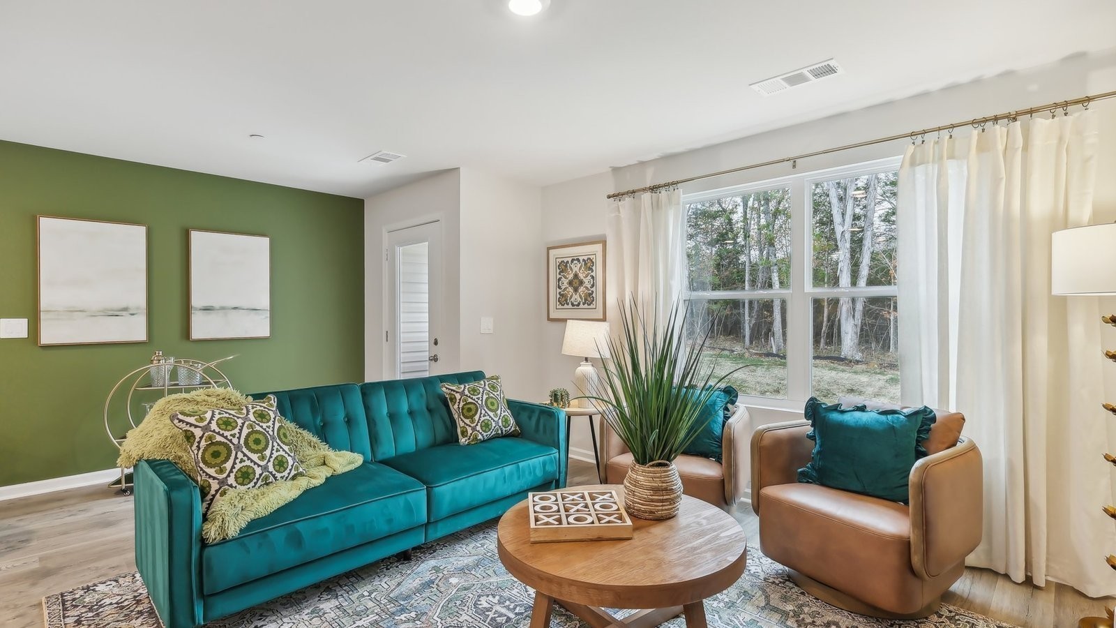 1337 Churchill Lane