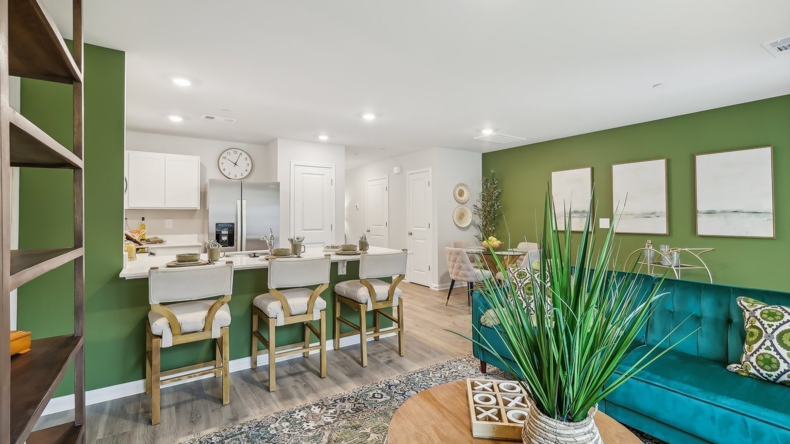 1337 Churchill Lane