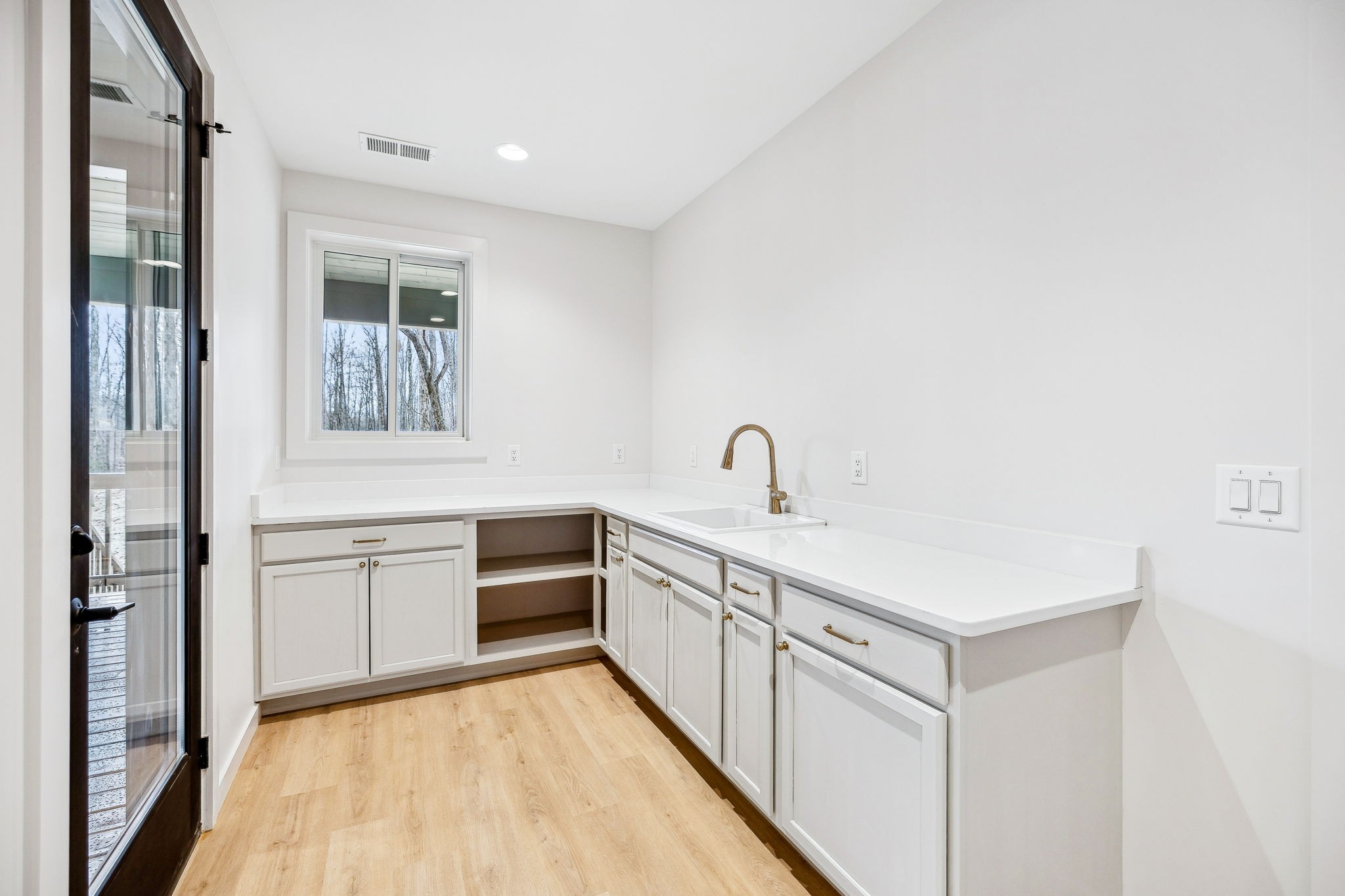 6384 Old Natchez Trce
