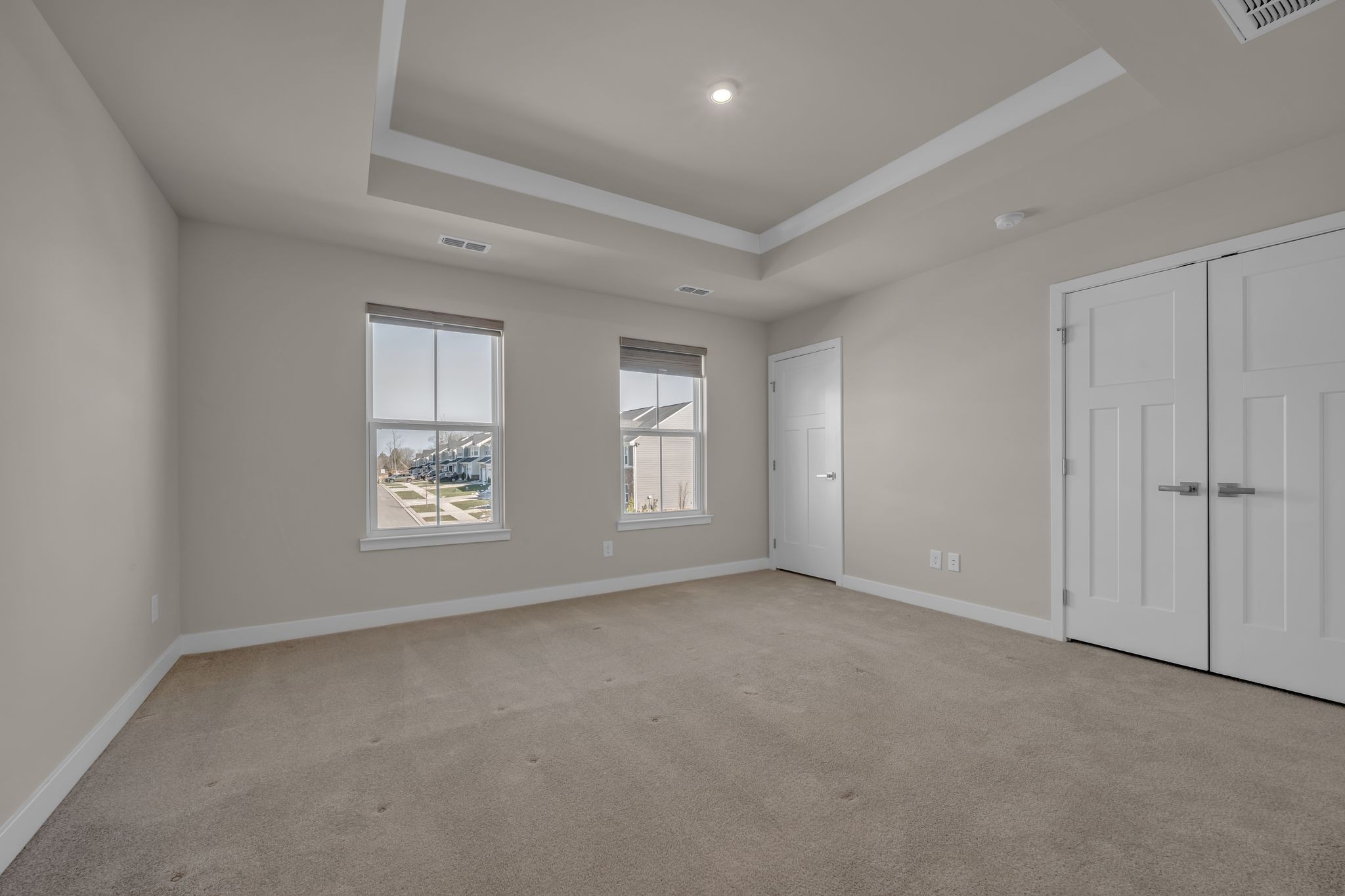 1043 Clendening Dr