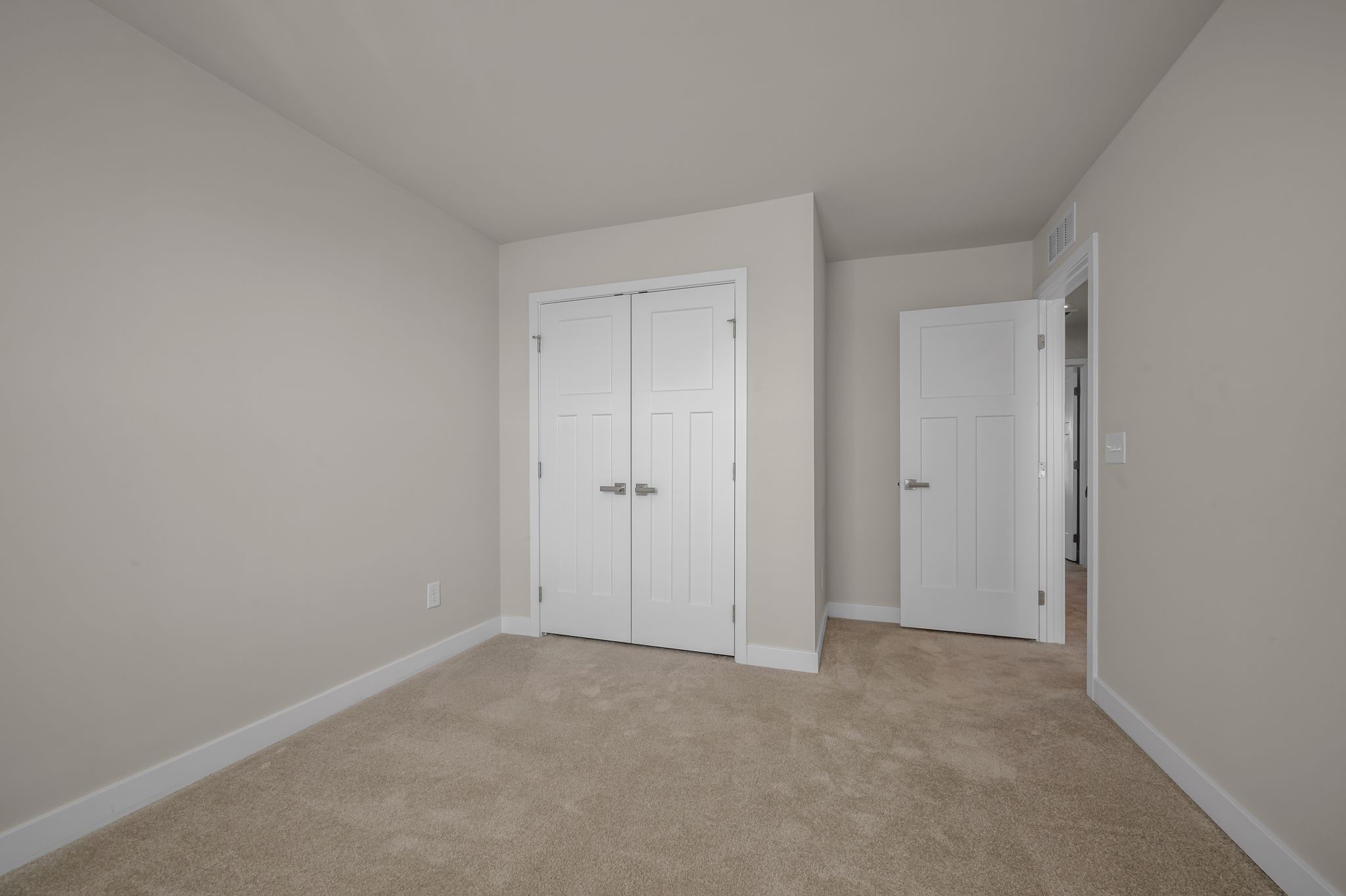 1043 Clendening Dr