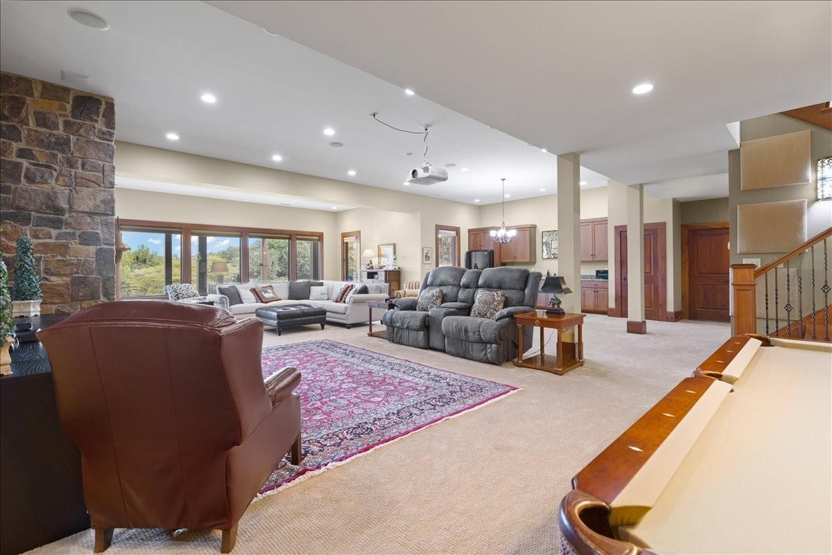 30 Bass Ct