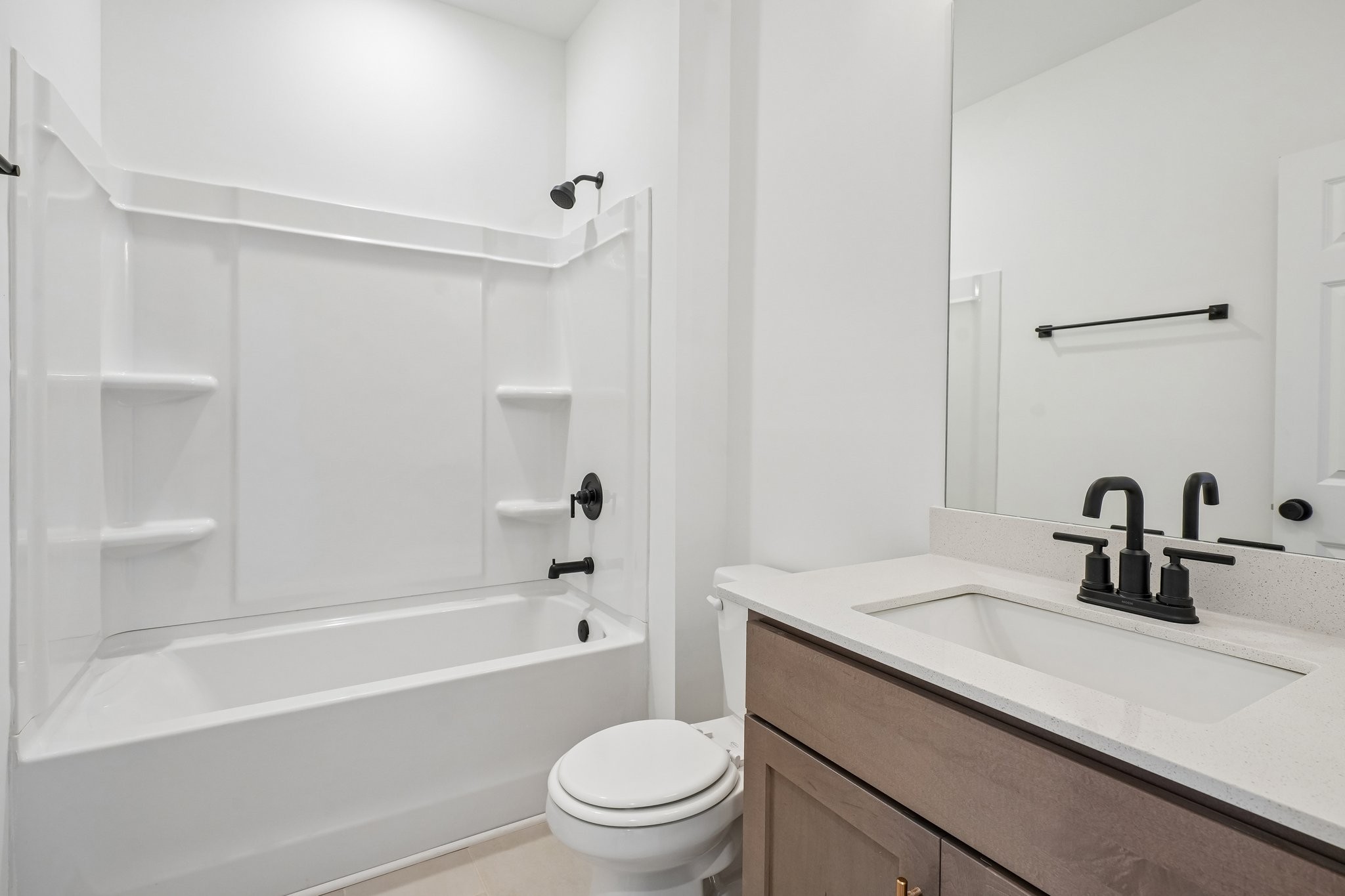 2900 Suzanne Landon Dr Unit: D4