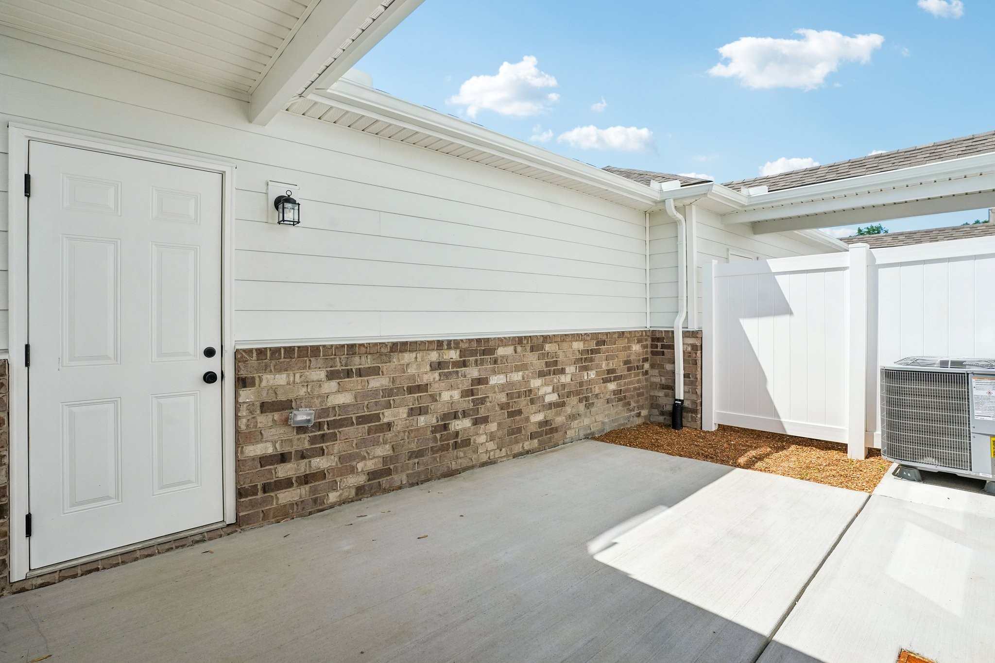2900 Suzanne Landon Dr Unit: D4
