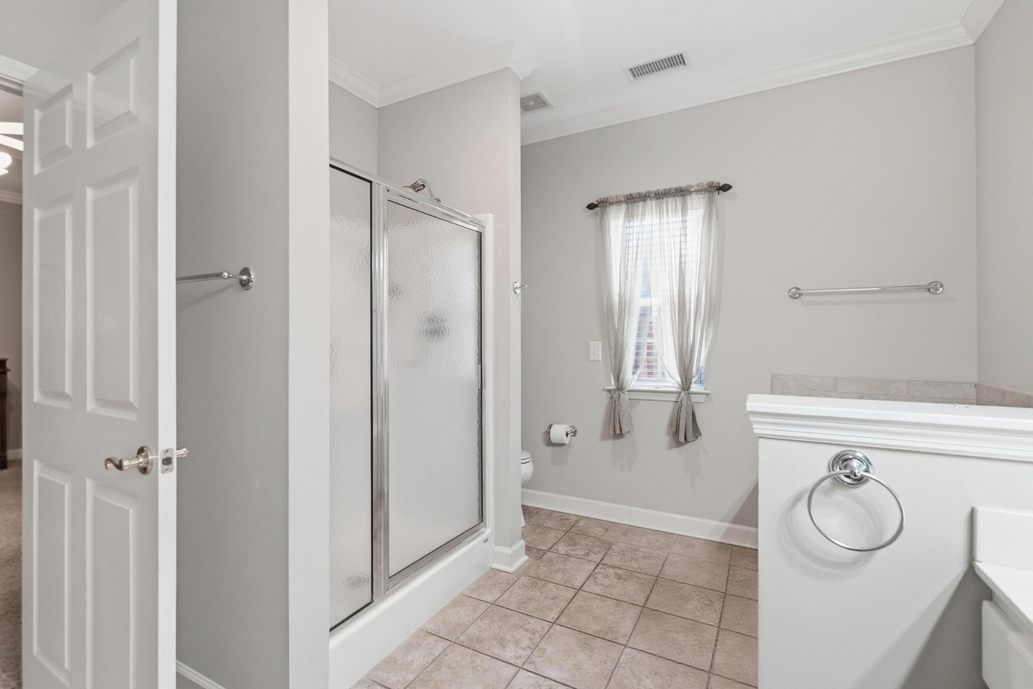 2 Hosier Ct