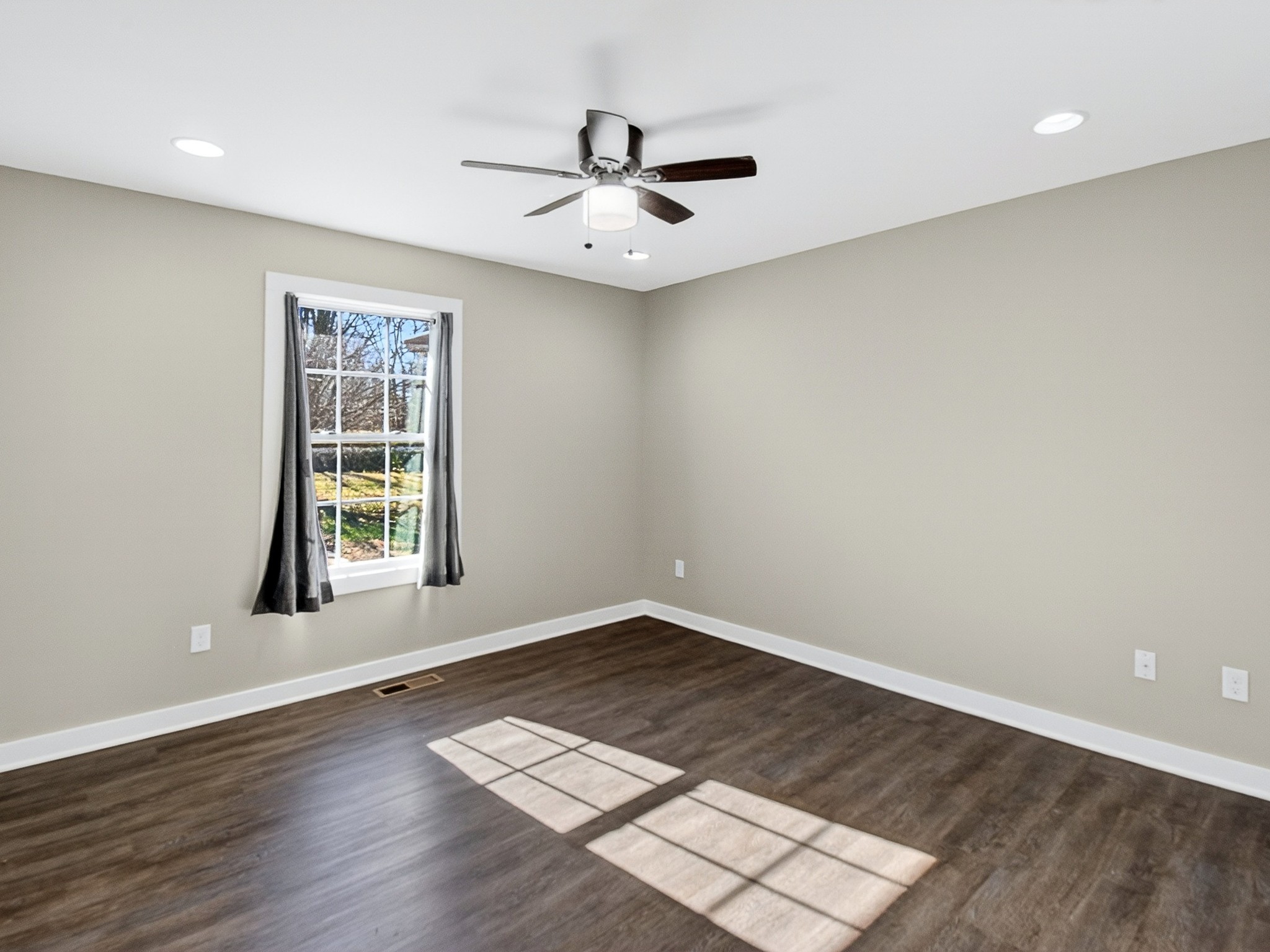 621 Womack Rd