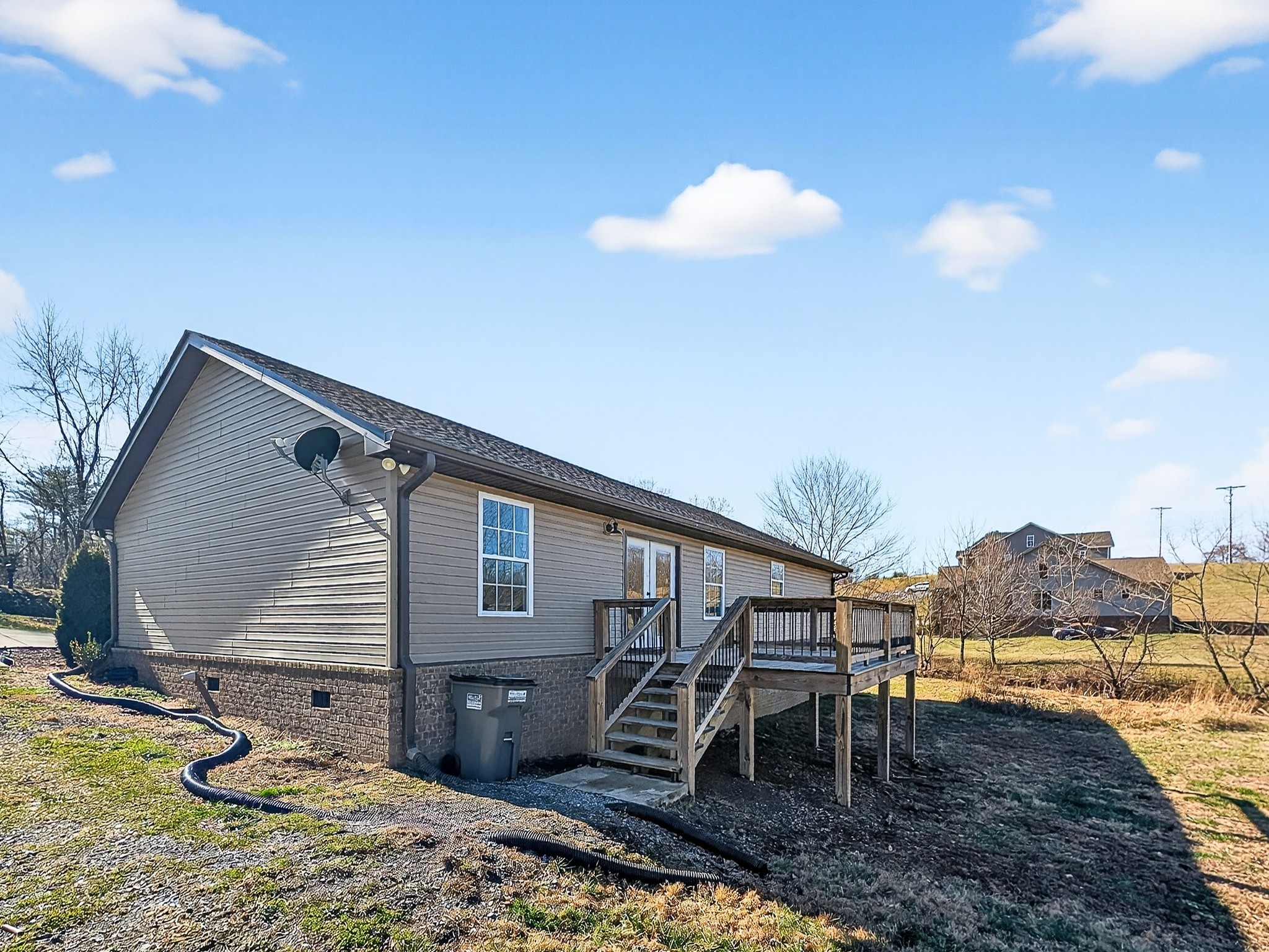 621 Womack Rd
