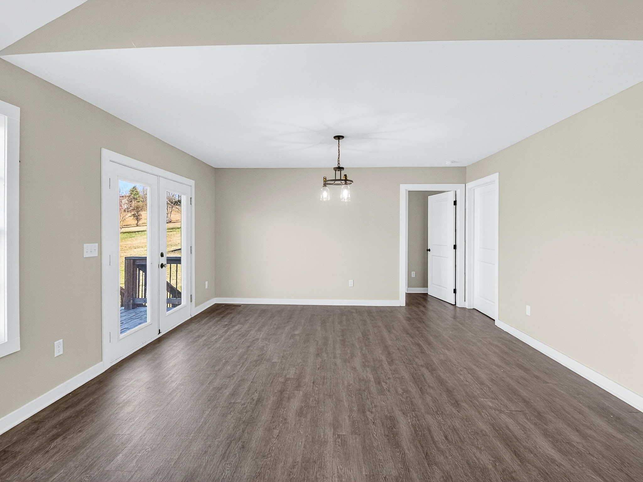 621 Womack Rd
